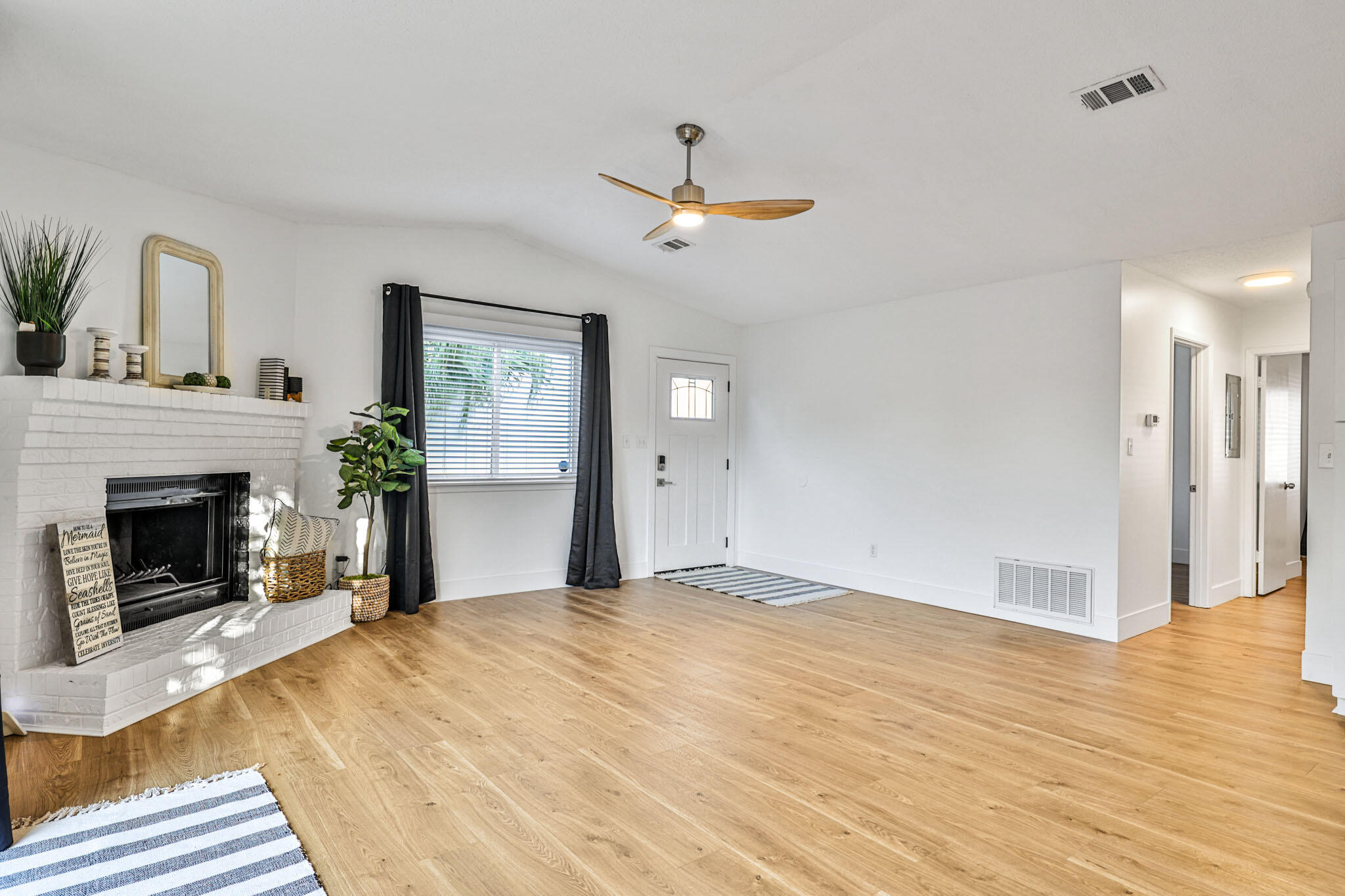 DESTIN INDIAN OAK - Residential