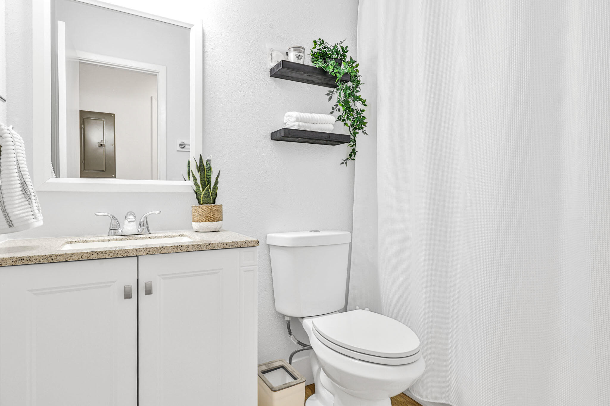 DESTIN INDIAN OAK - Residential