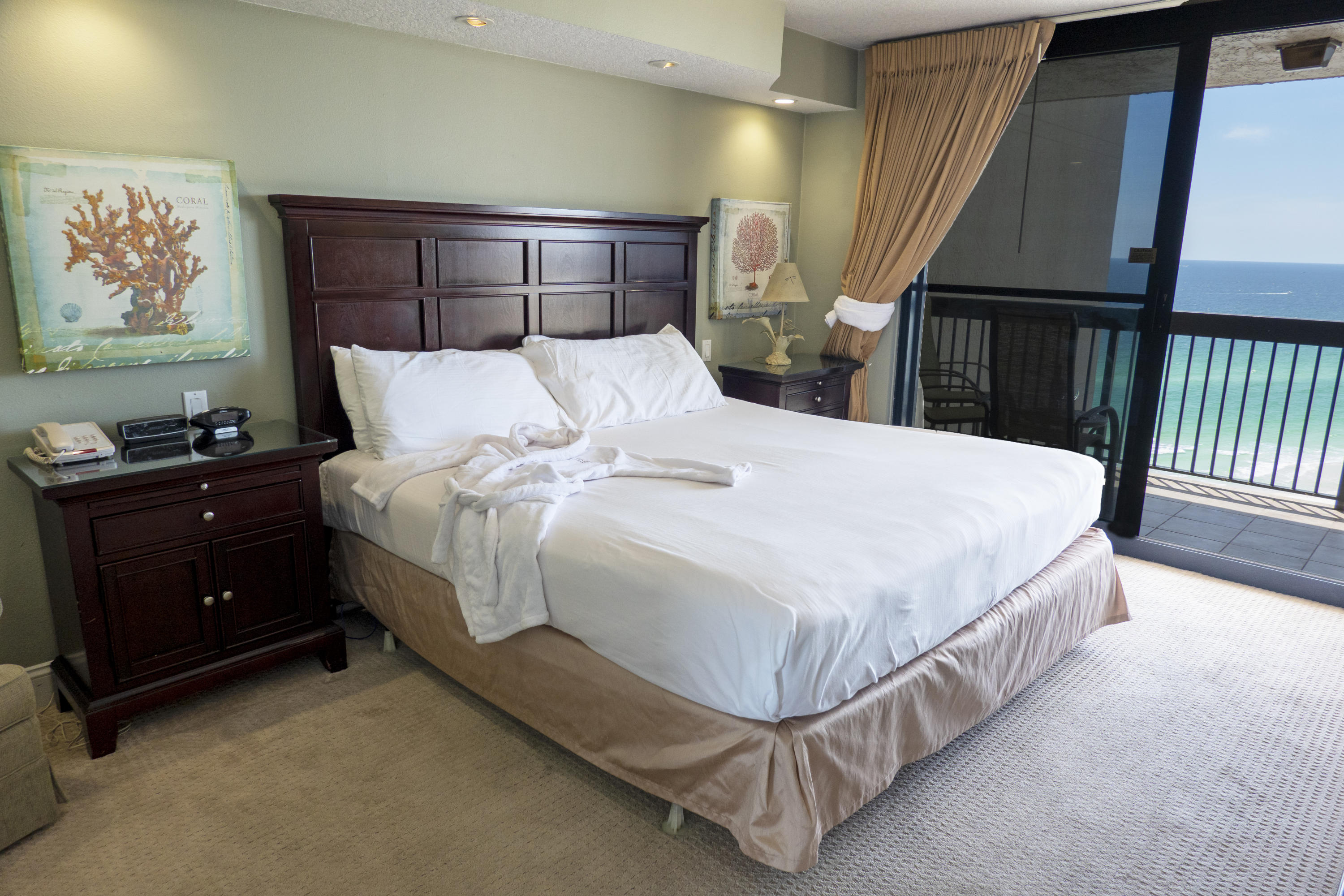 SUNDESTIN INTERNATIONAL CONDO - Residential