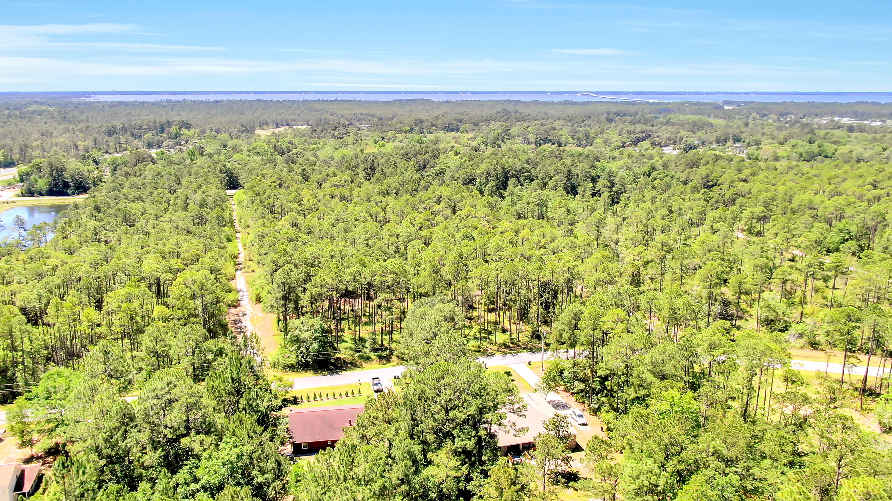 EMERALD SHORES - Residential