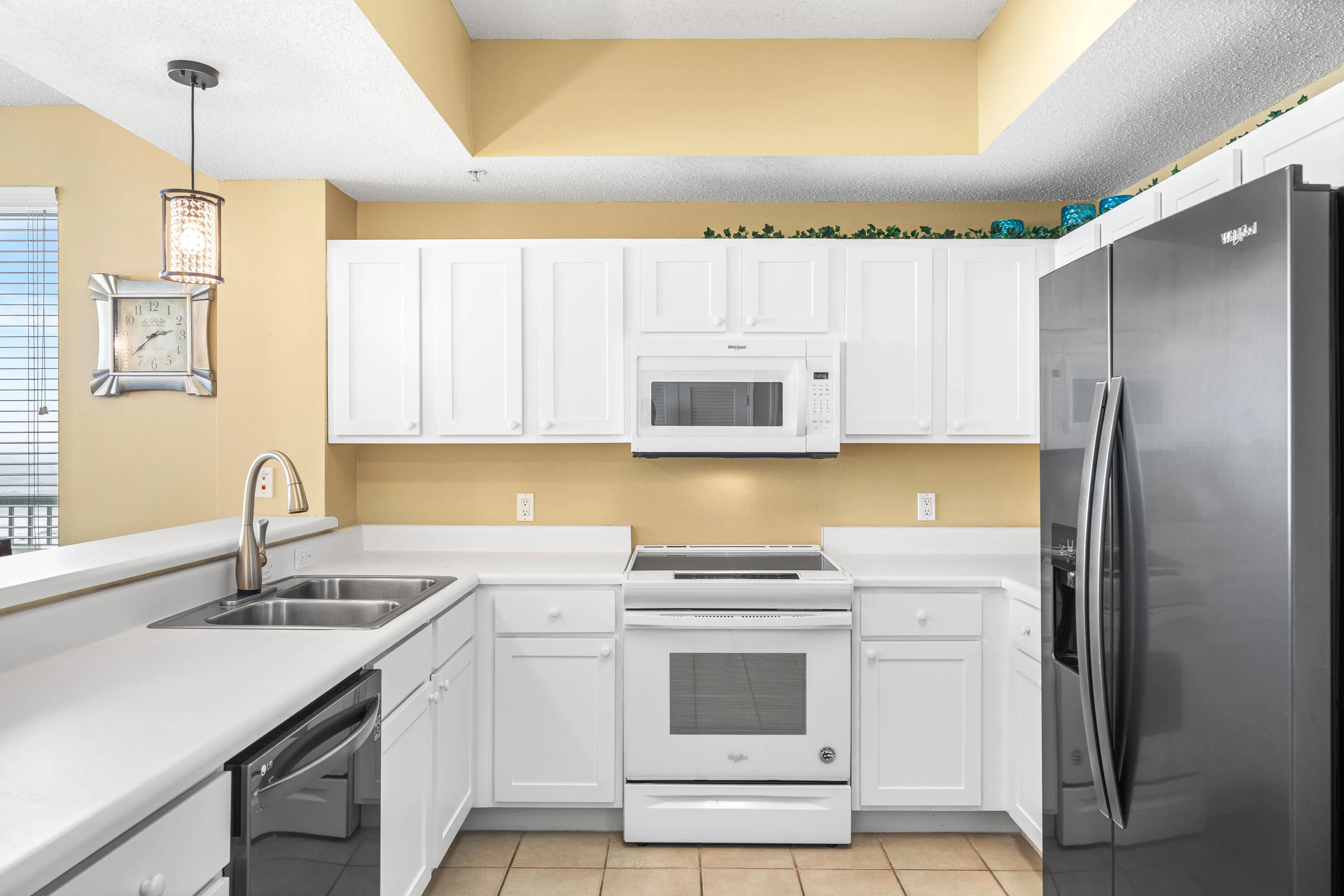 Navarre, Florida 32566, United States, 3 Bedrooms Bedrooms, ,3 BathroomsBathrooms,Residential,Active,107481