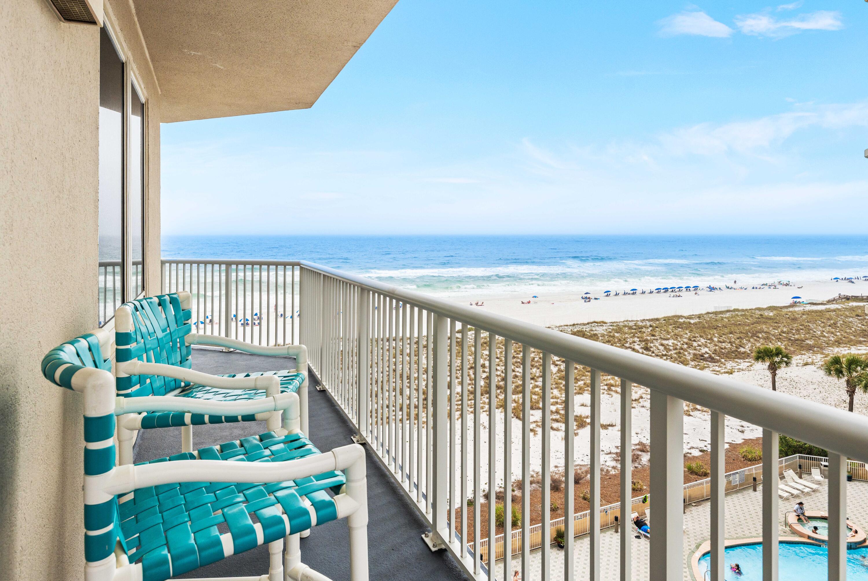 SUMMERWIND CONDOS - Residential