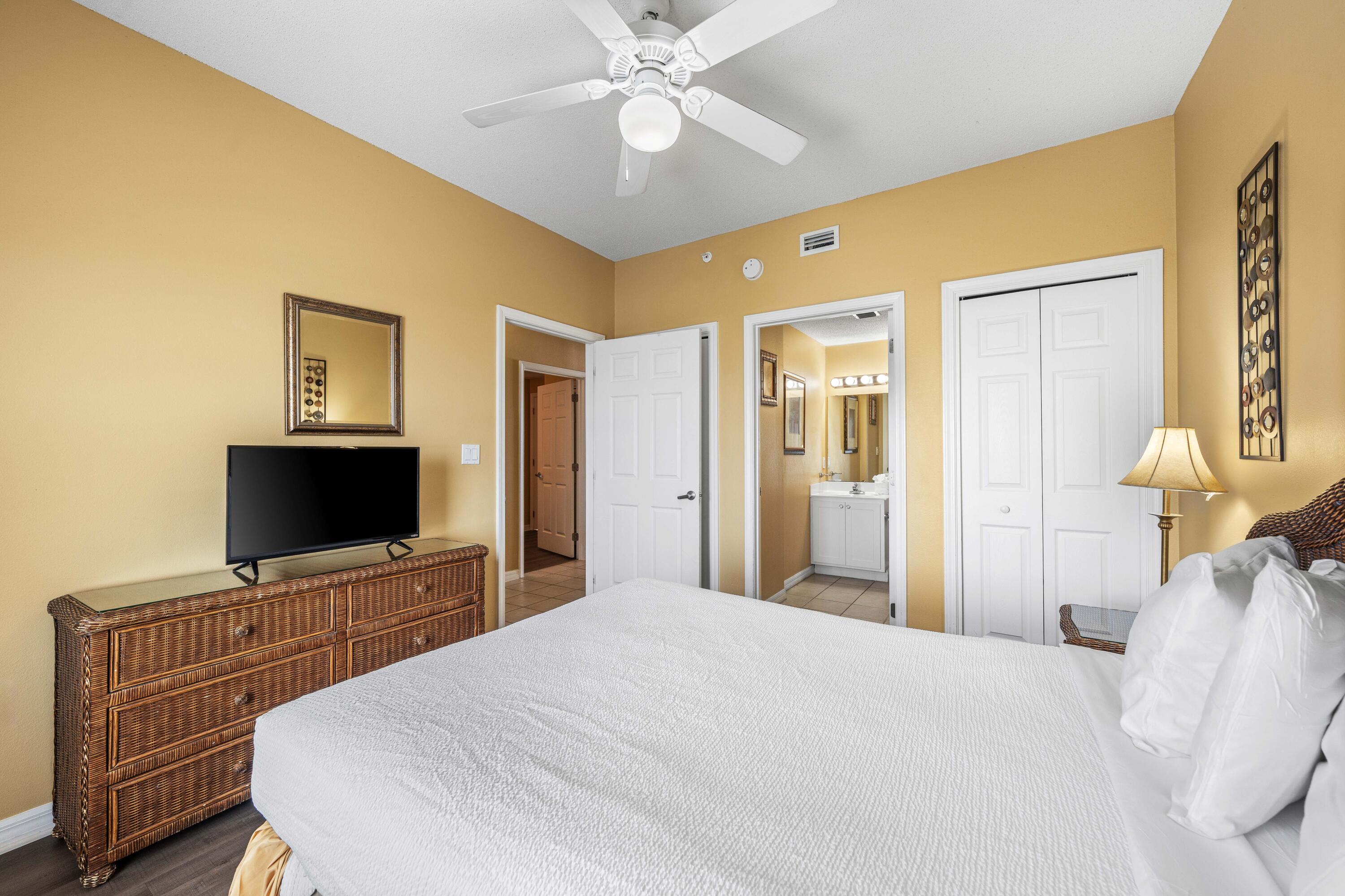 SUMMERWIND CONDOS - Residential