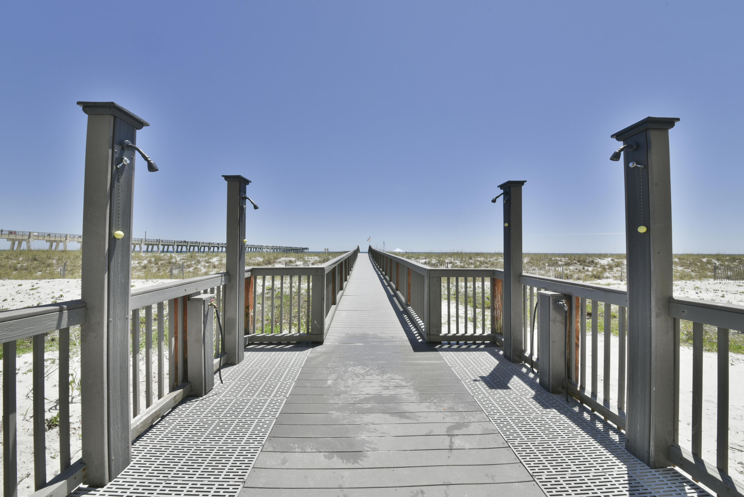 SUMMERWIND CONDOS - Residential
