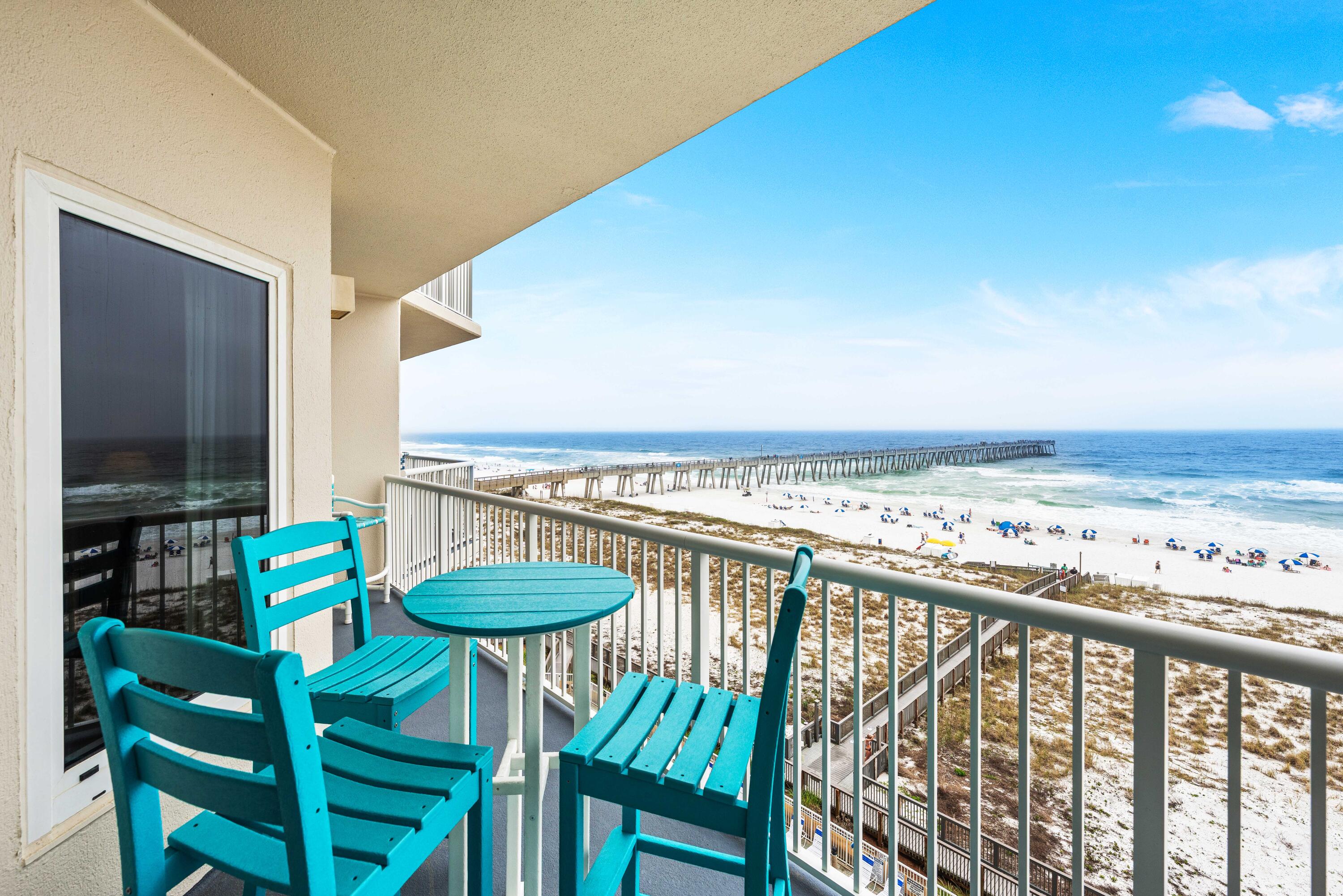SUMMERWIND CONDOS - Residential