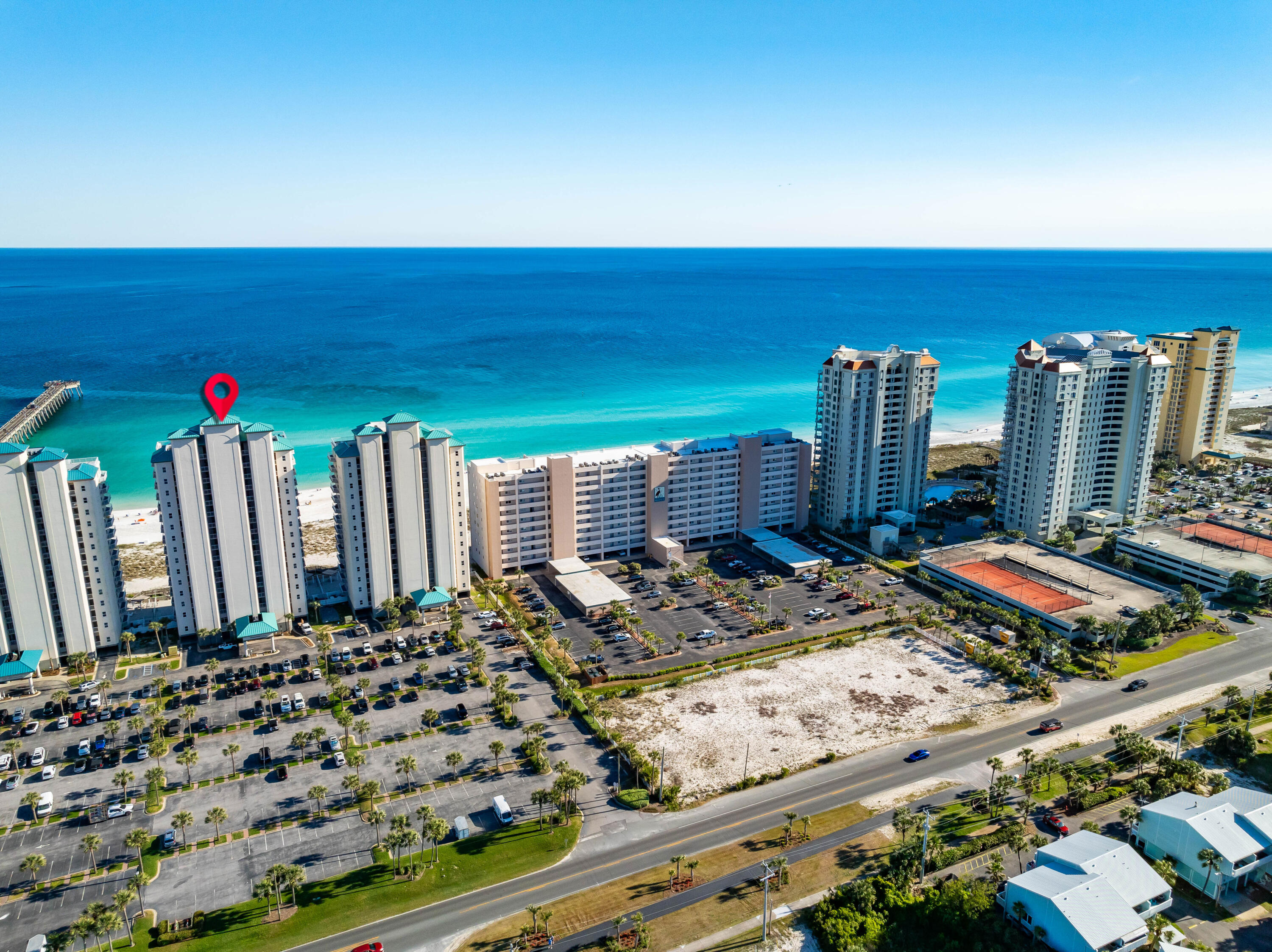 SUMMERWIND CONDOS - Residential