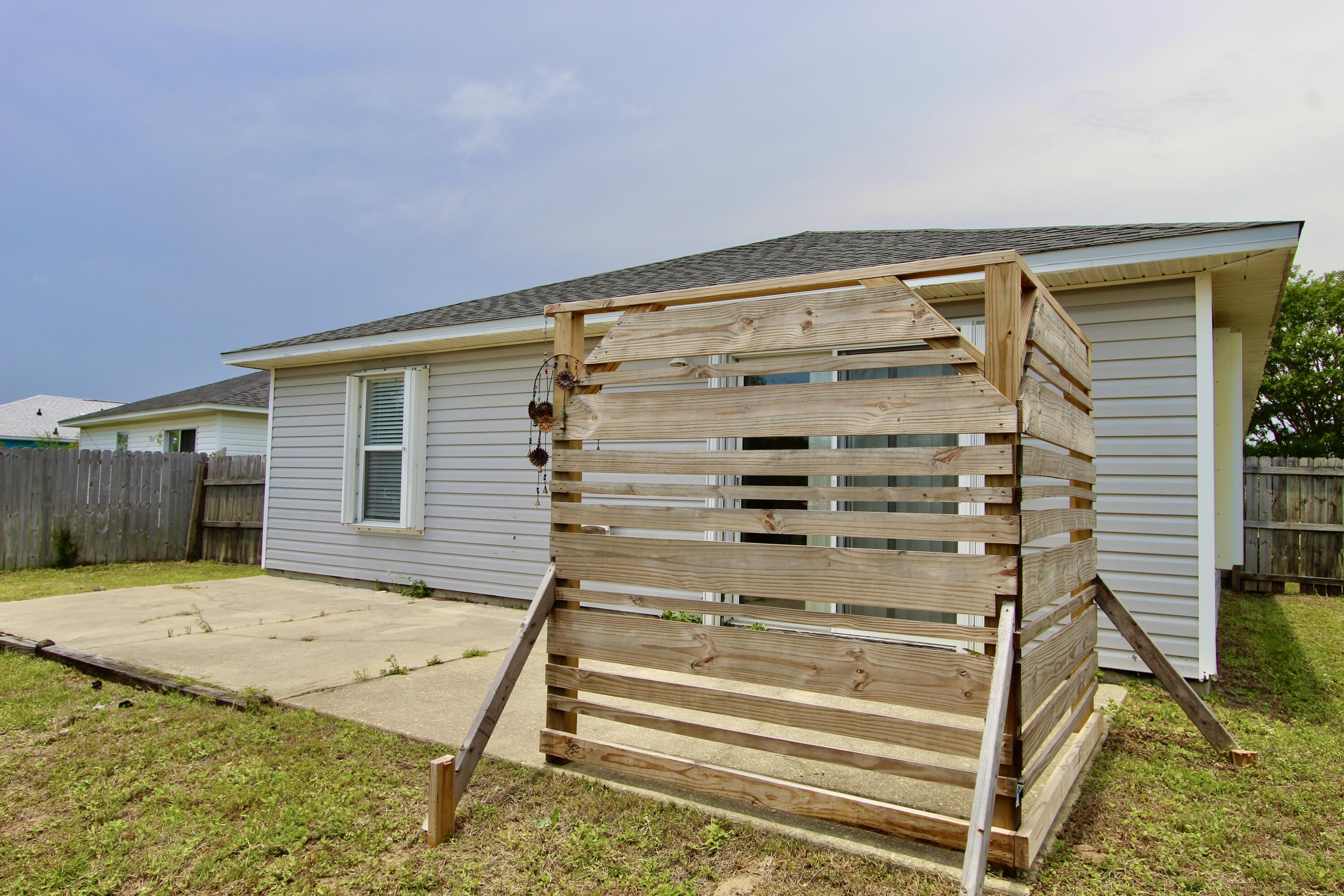 VINEYARD THE - Residential