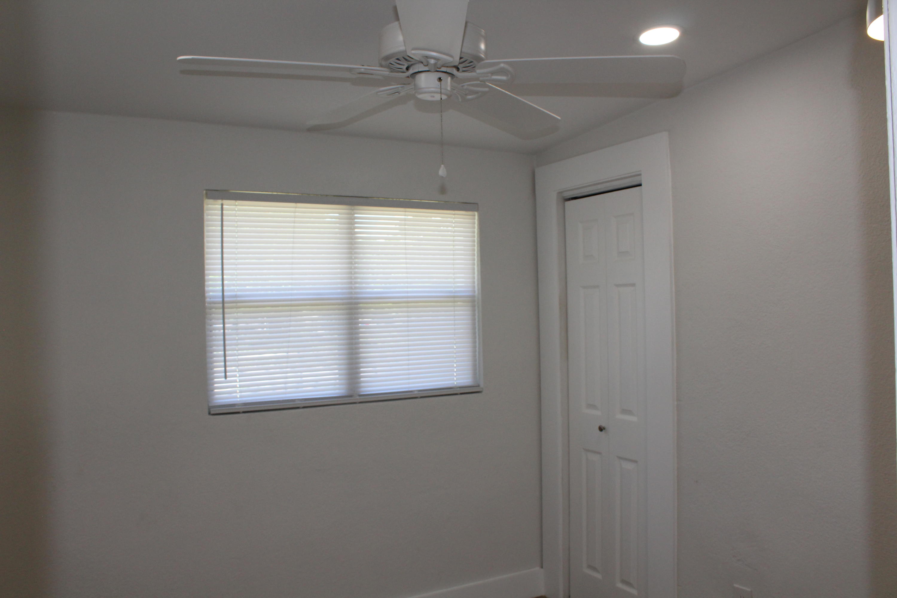 N HILL GARDENS LOT 17 BLK 6 - Residential