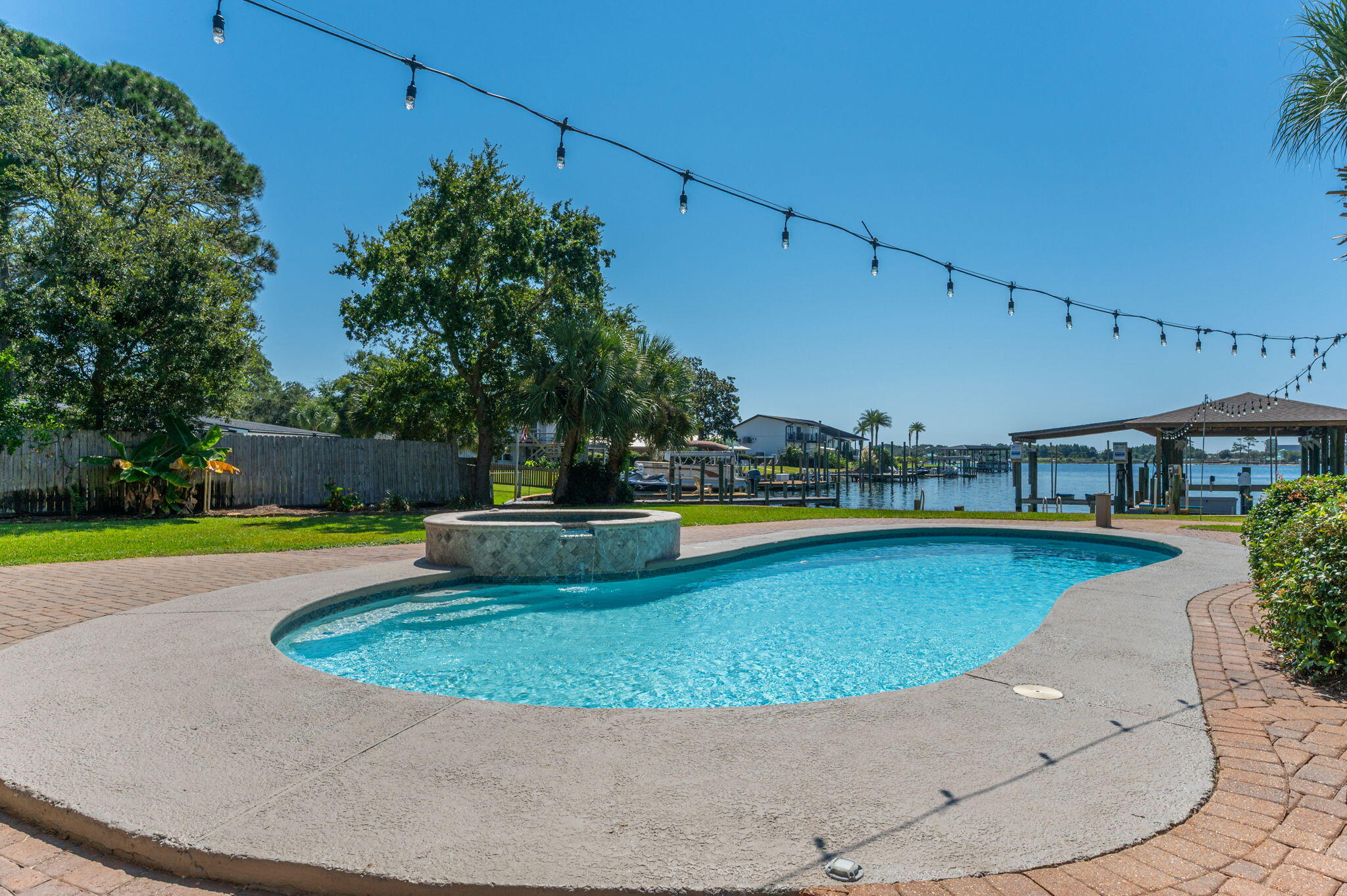 SOUNDSIDE S/D - Residential