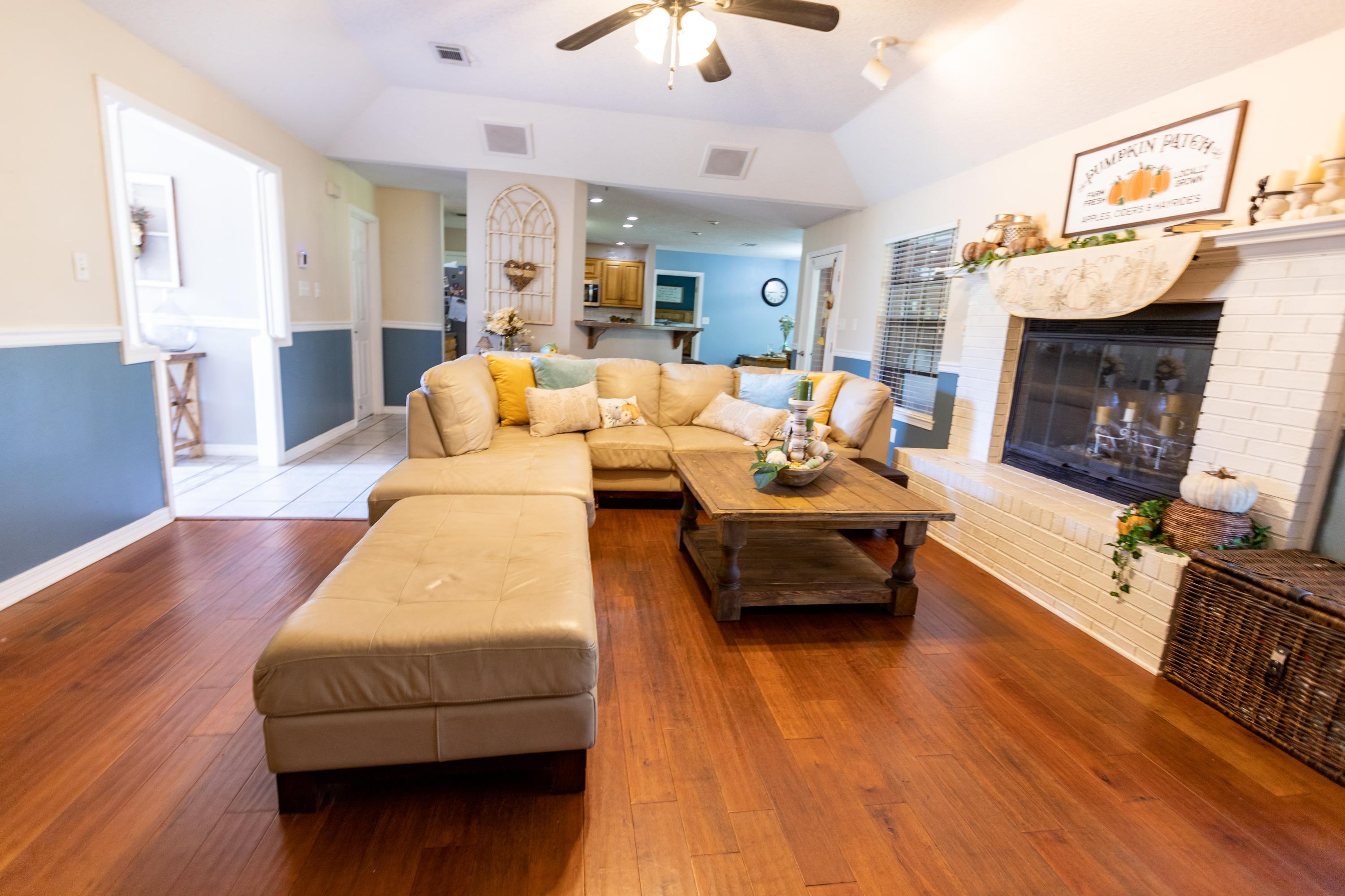 SOUND RETREAT - Residential