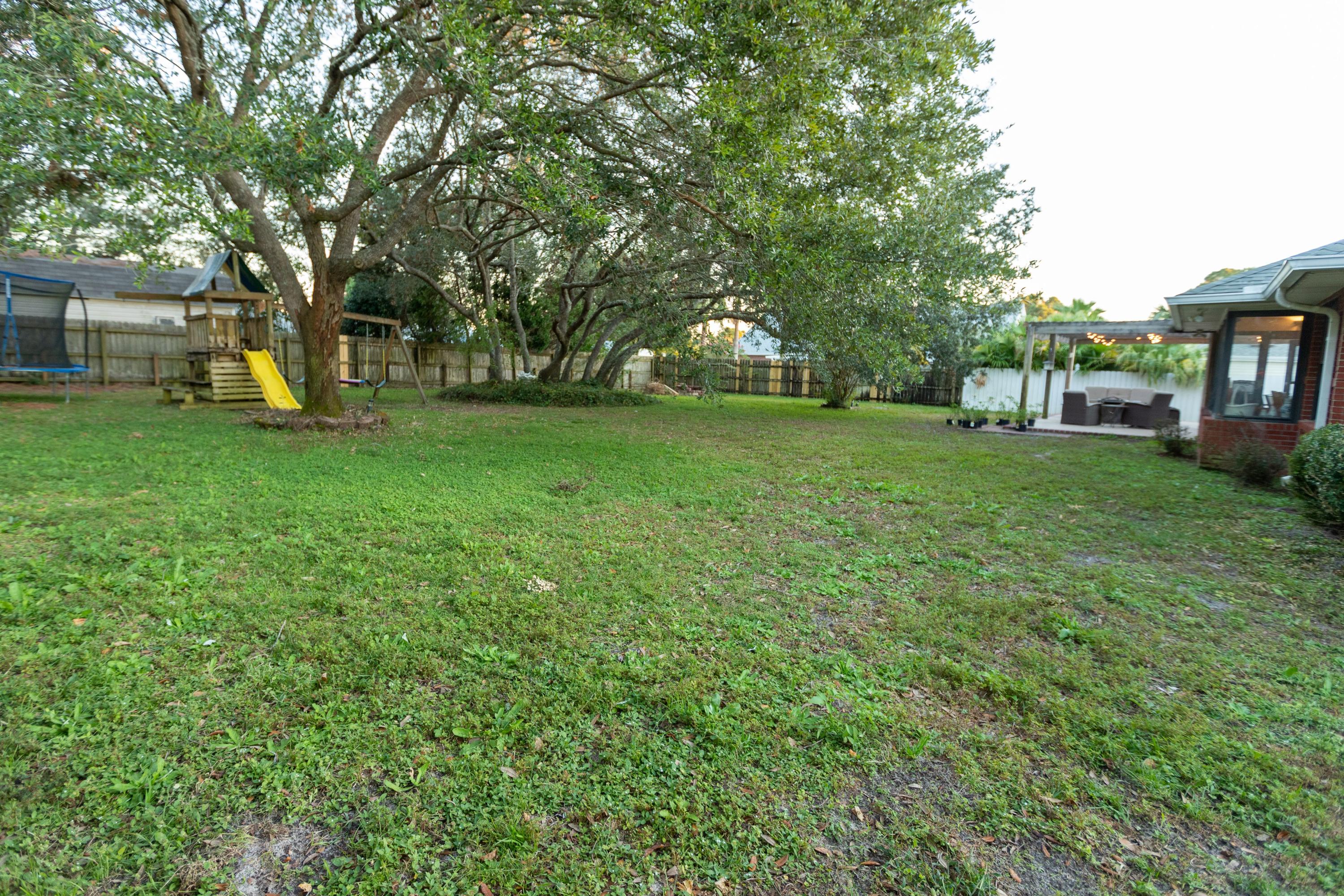 SOUND RETREAT - Residential