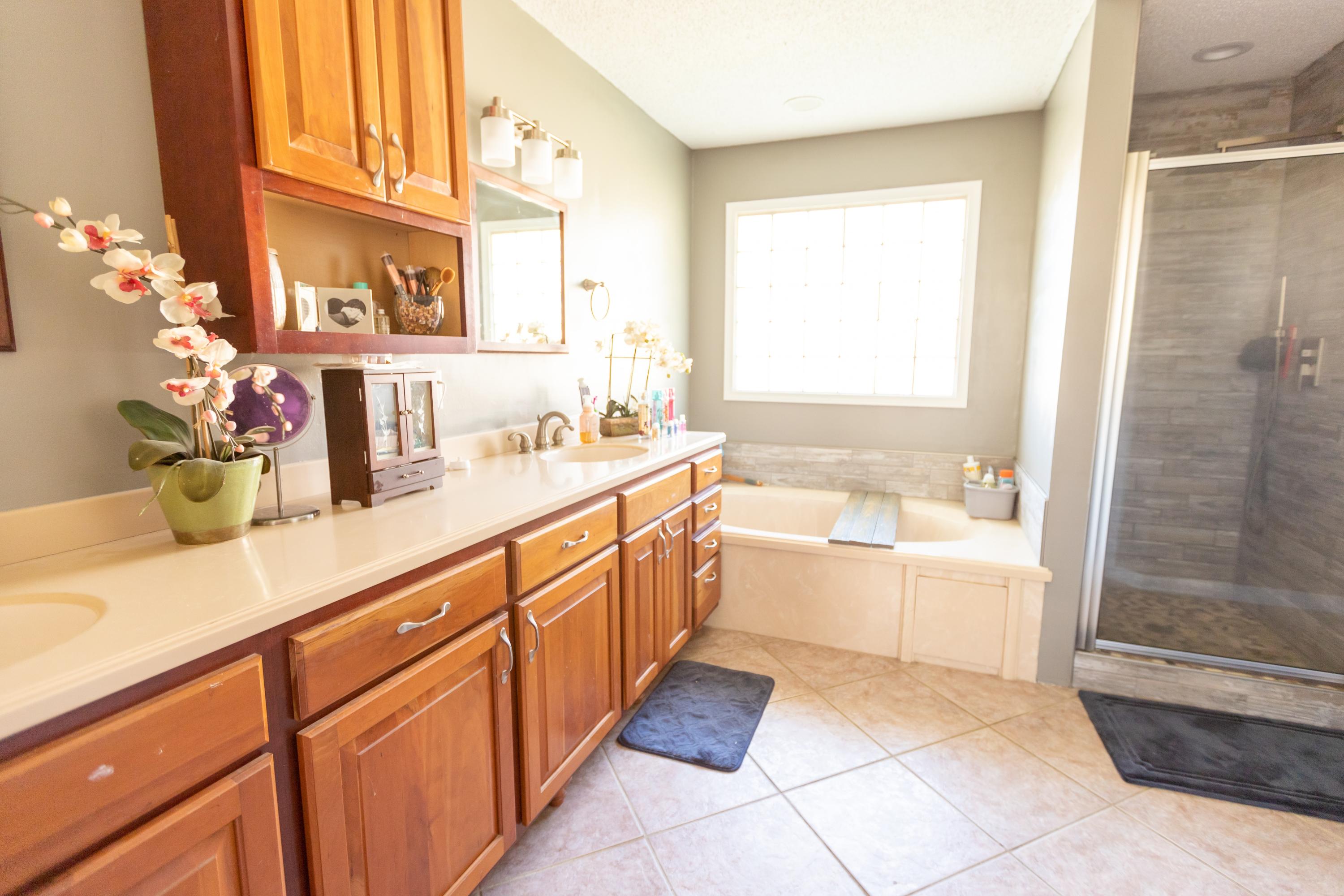 SOUND RETREAT - Residential