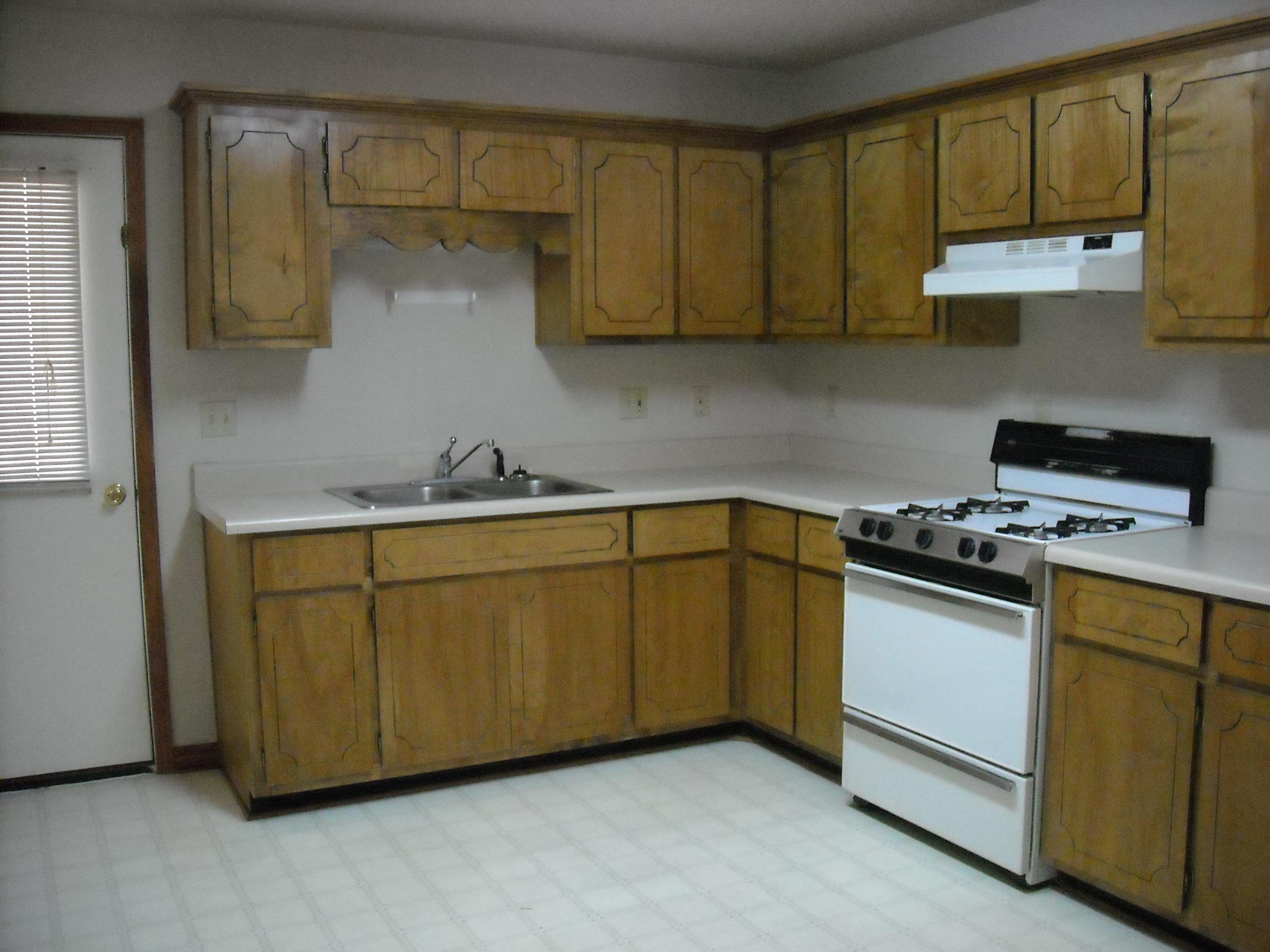 CRESTVIEW - Residential Lease