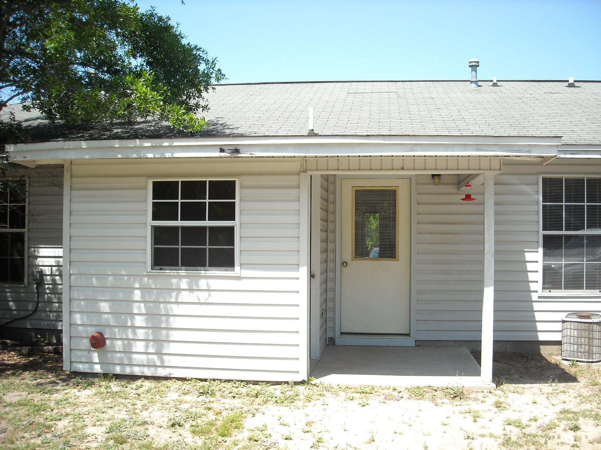 CRESTVIEW - Residential Lease