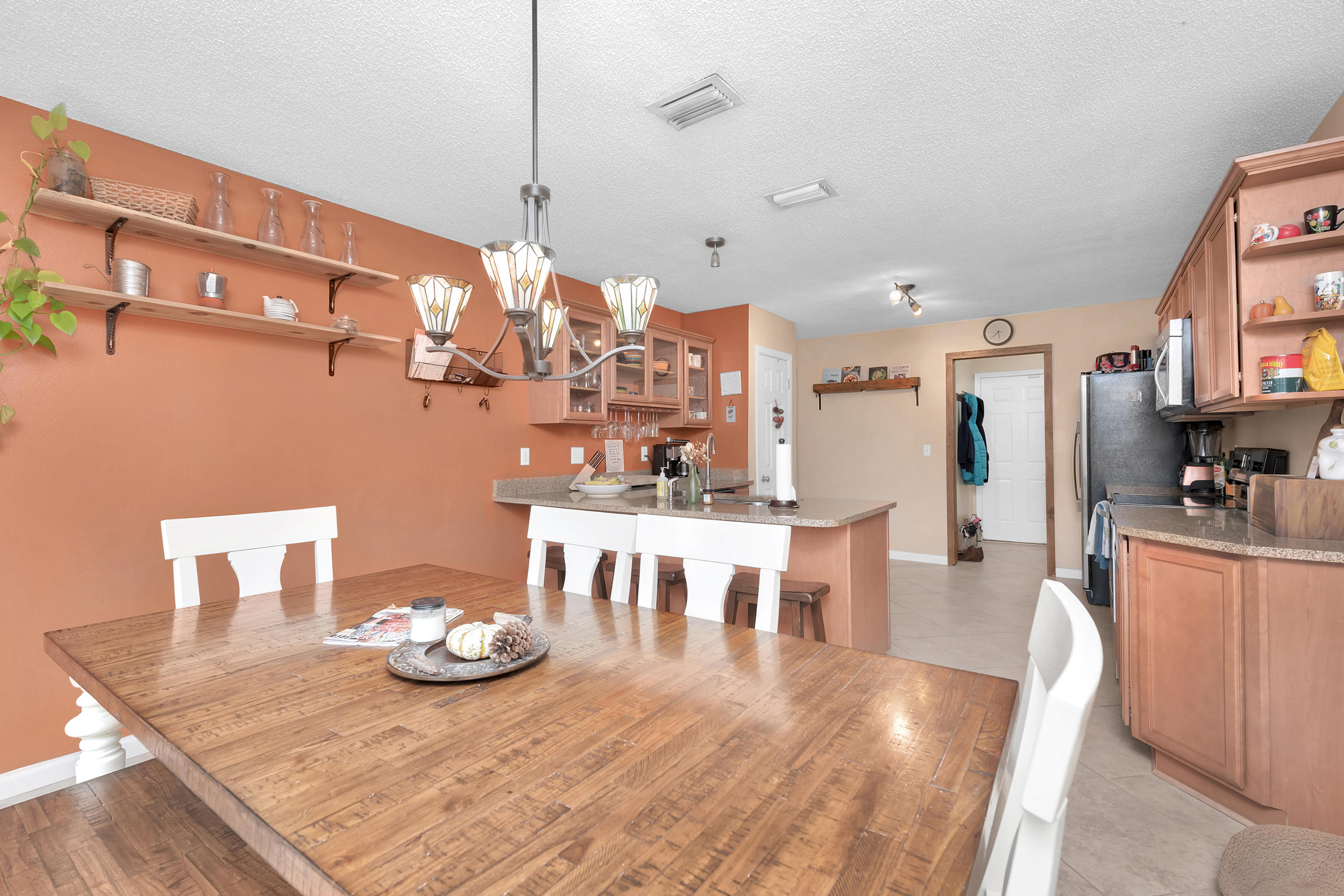 SHALIMAR OAKS - Residential