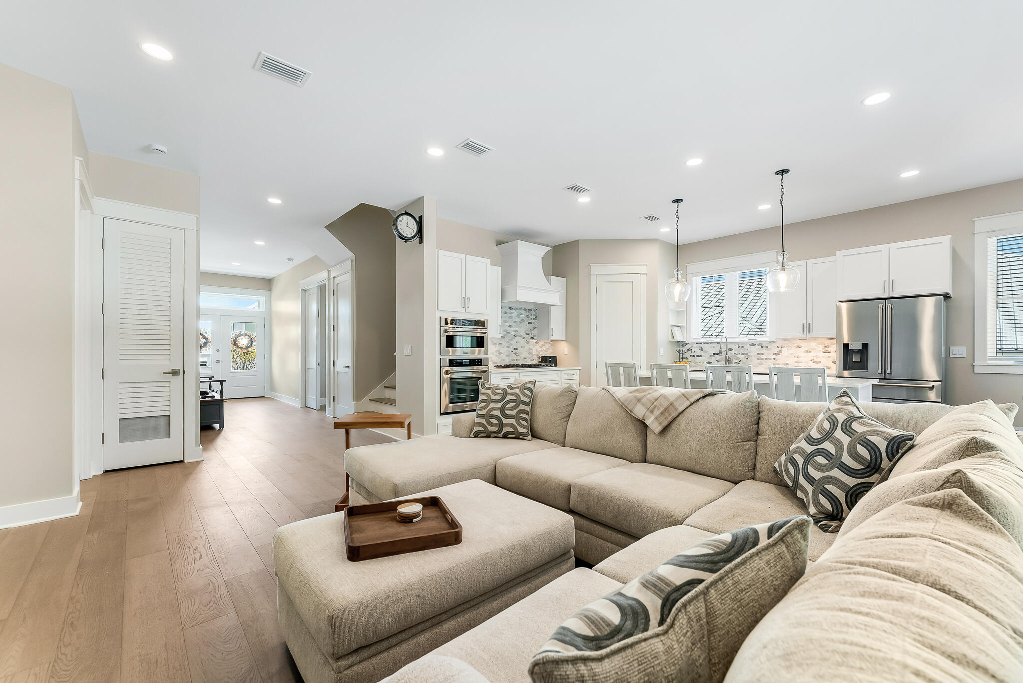 SEA DUNES - Residential