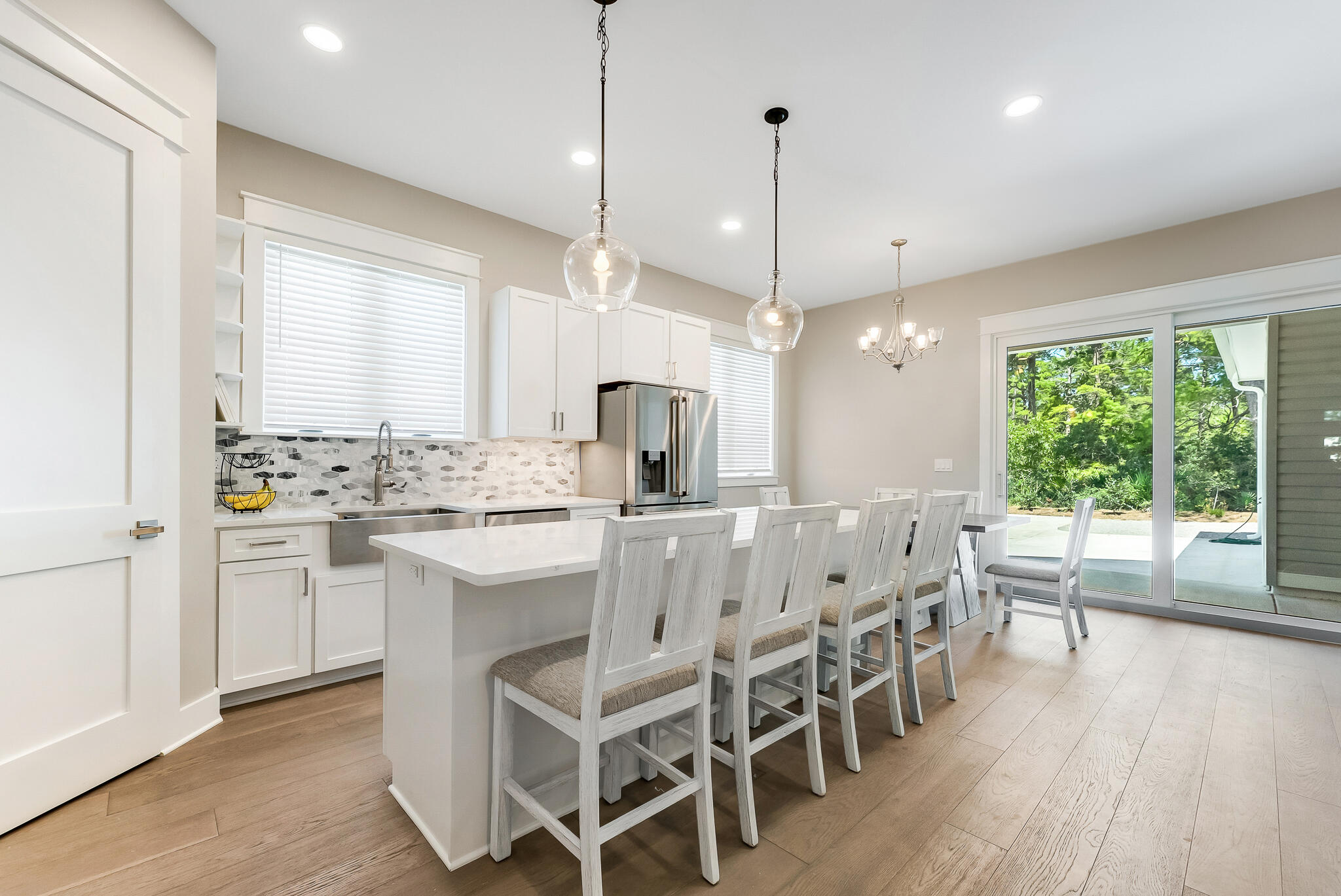 SEA DUNES - Residential