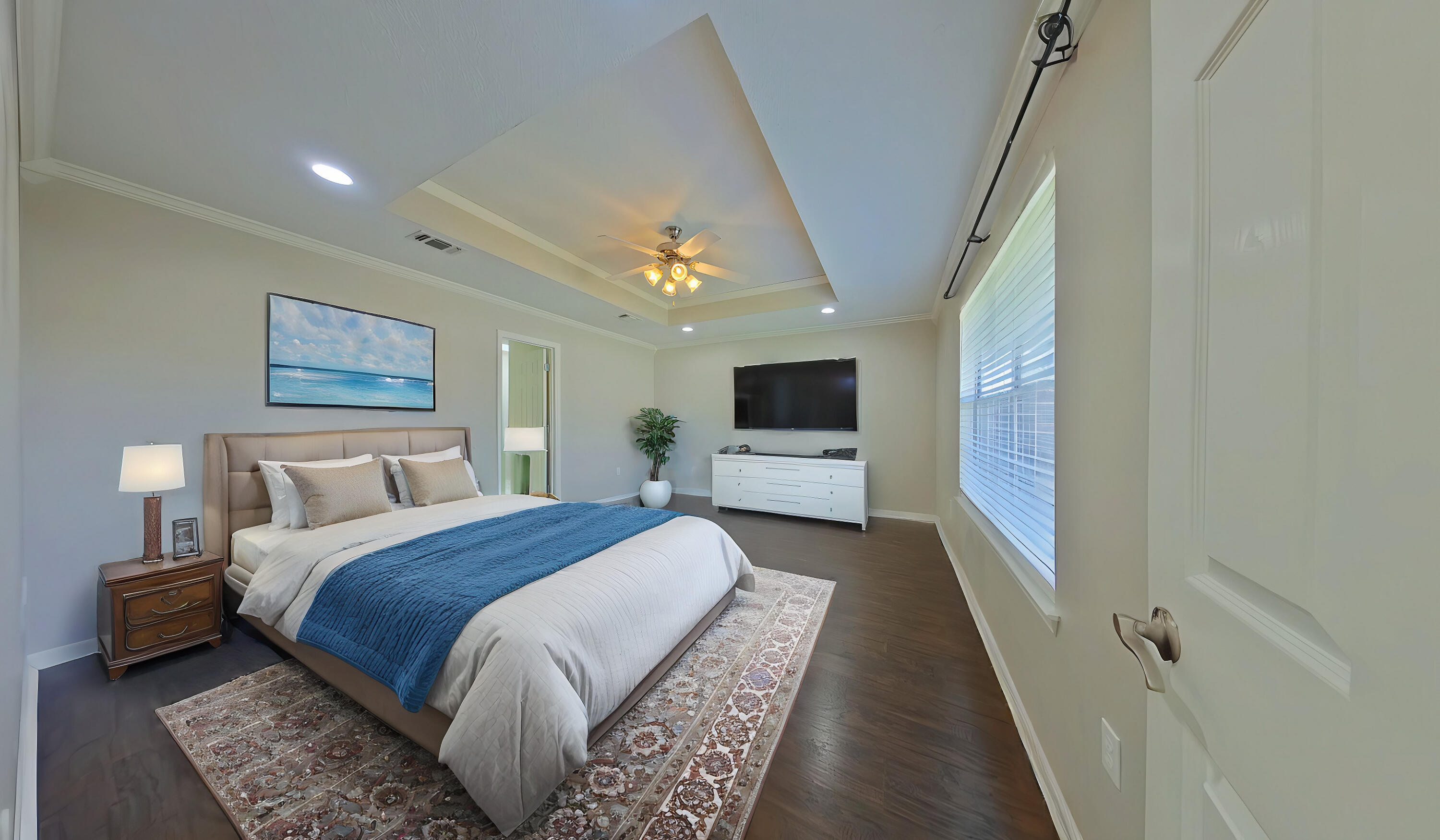 PRITCHARD POINT - Residential