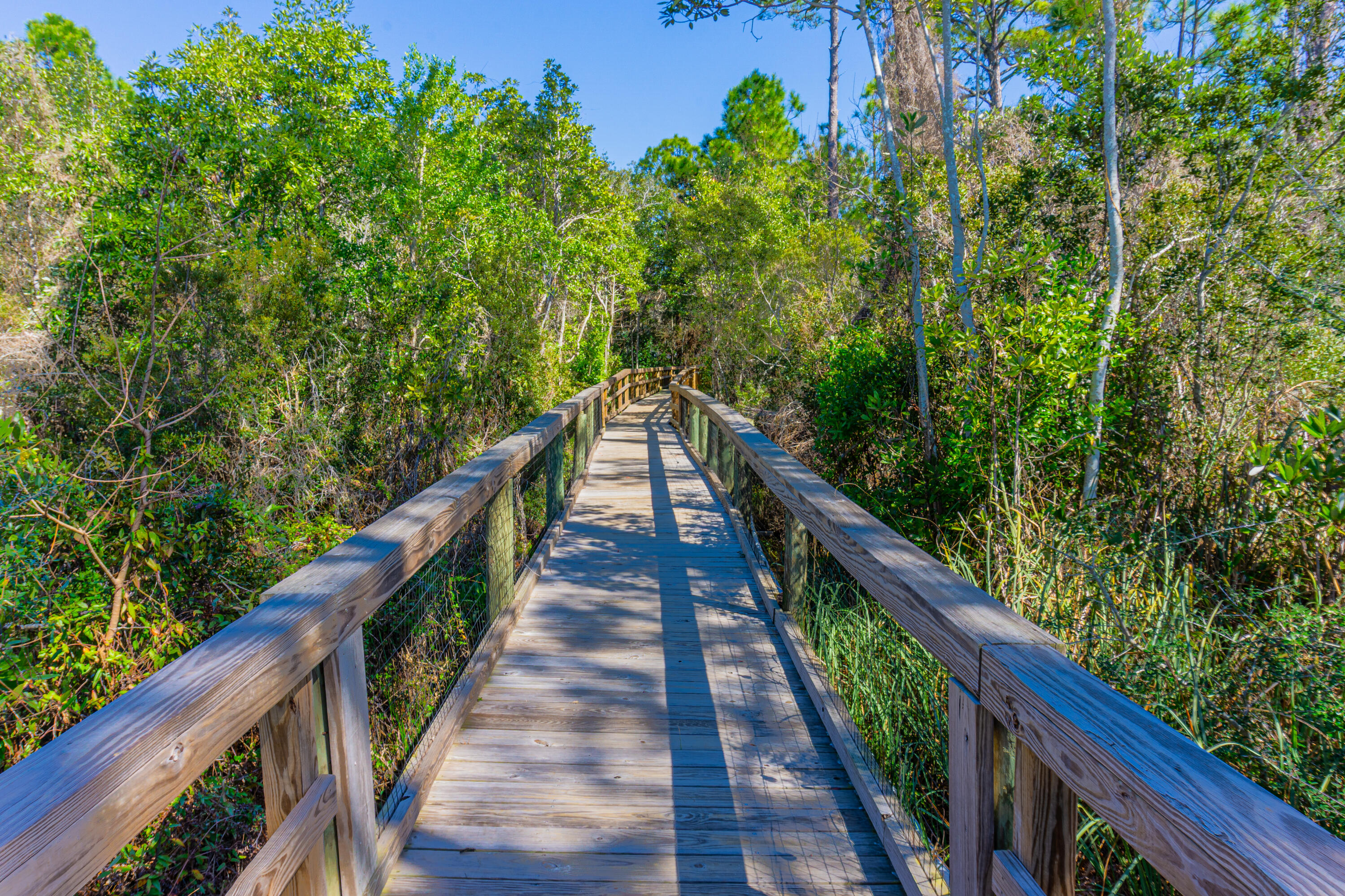 PRITCHARD POINT - Residential