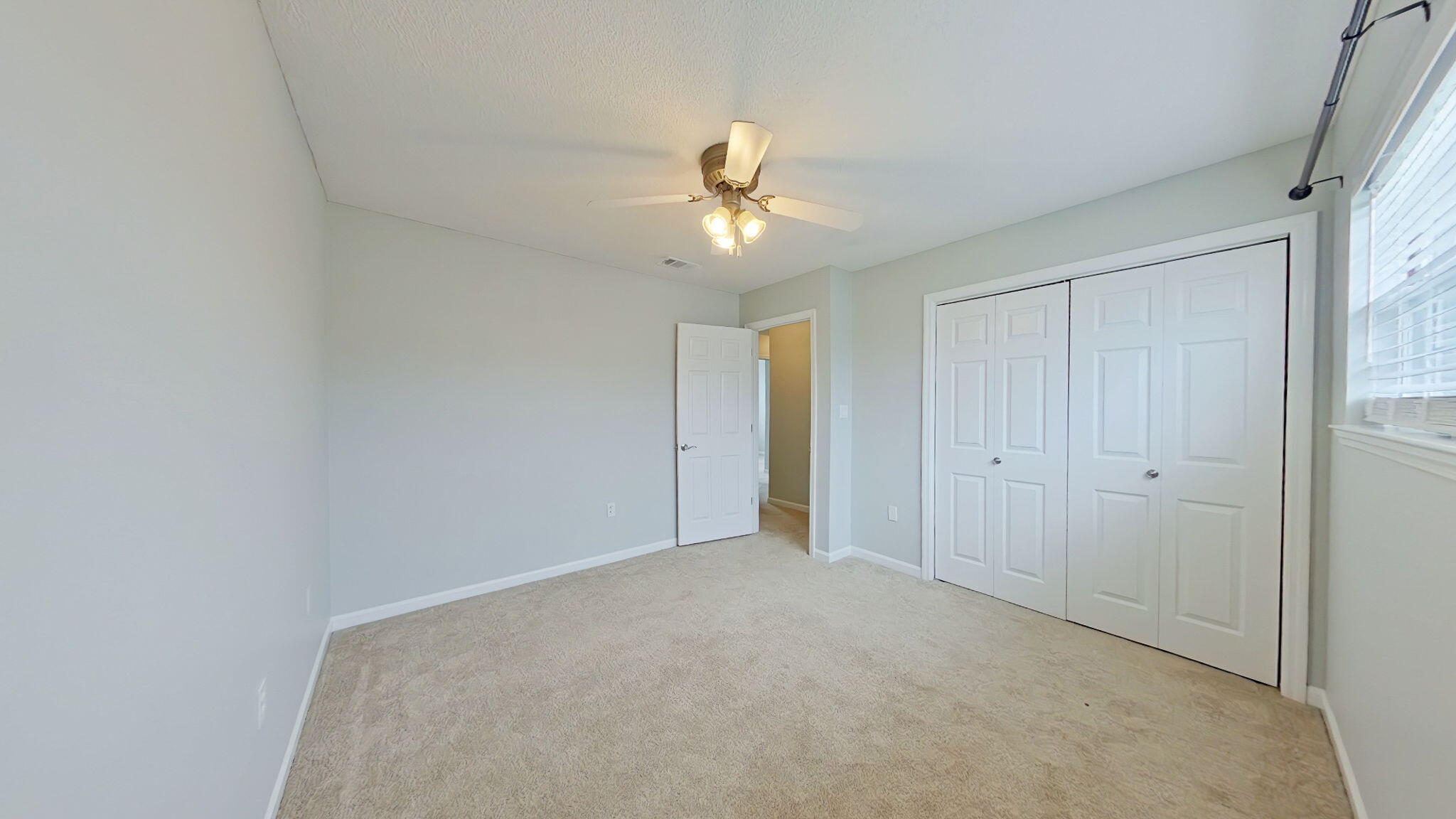 PRITCHARD POINT - Residential