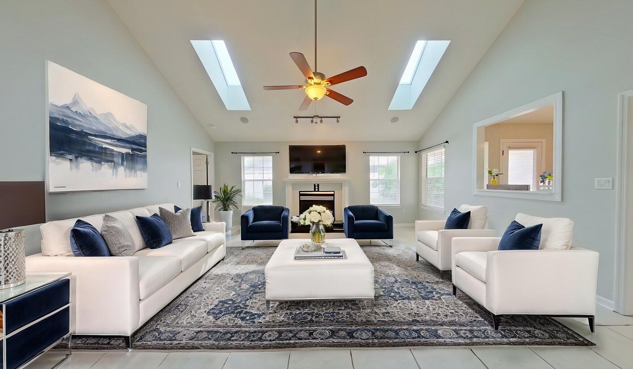 PRITCHARD POINT - Residential