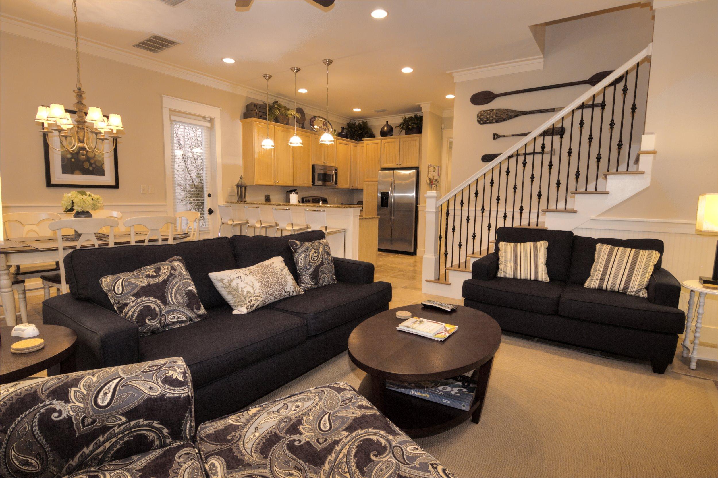 BUNGALOS AT SANDESTIN - Residential