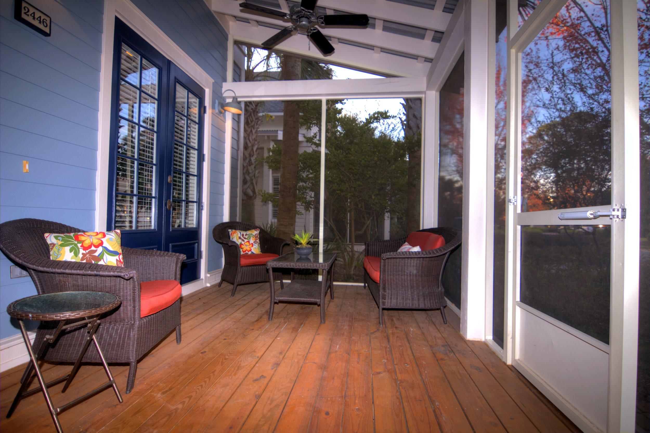 BUNGALOS AT SANDESTIN - Residential