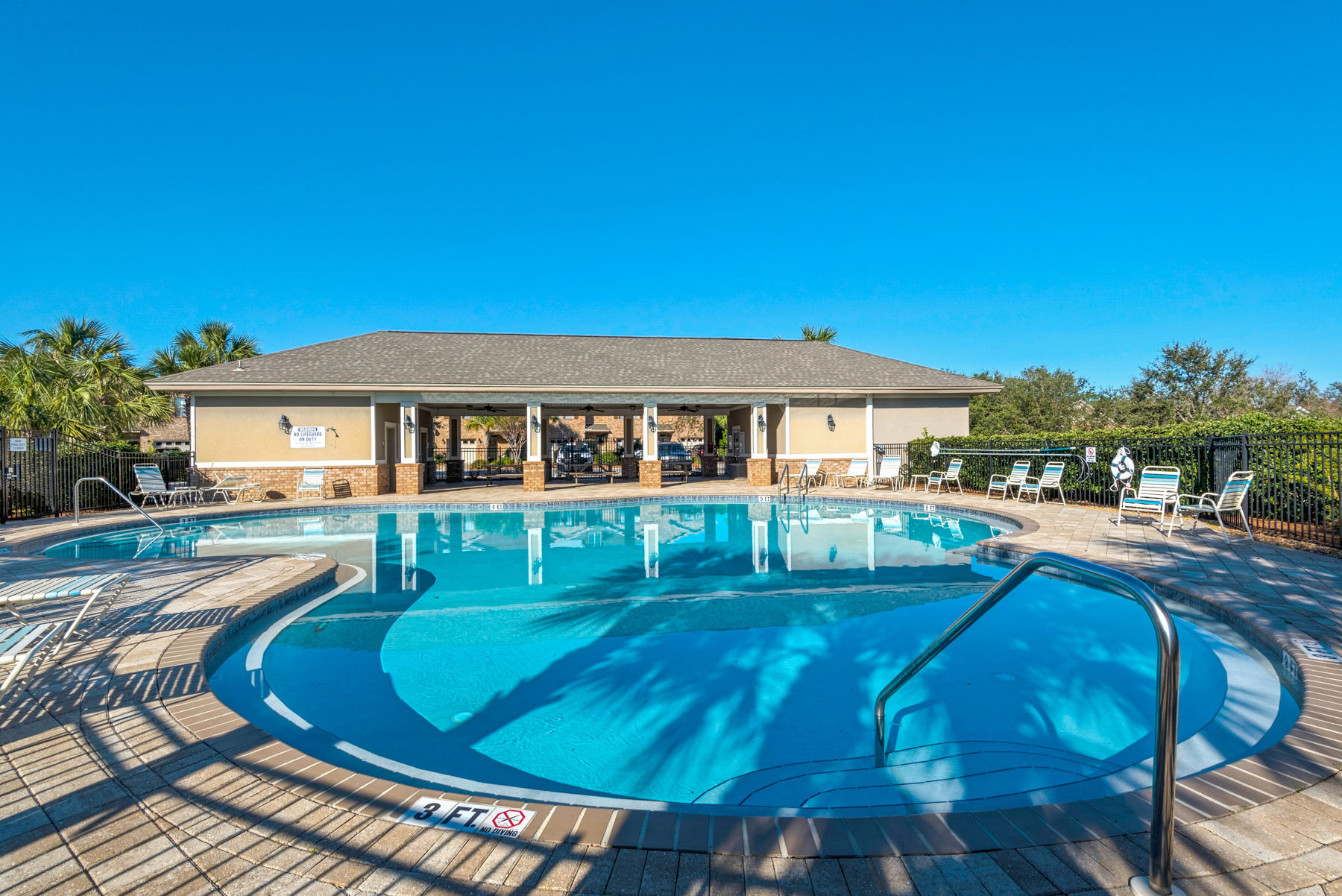 RESERVE POINTE - Residential