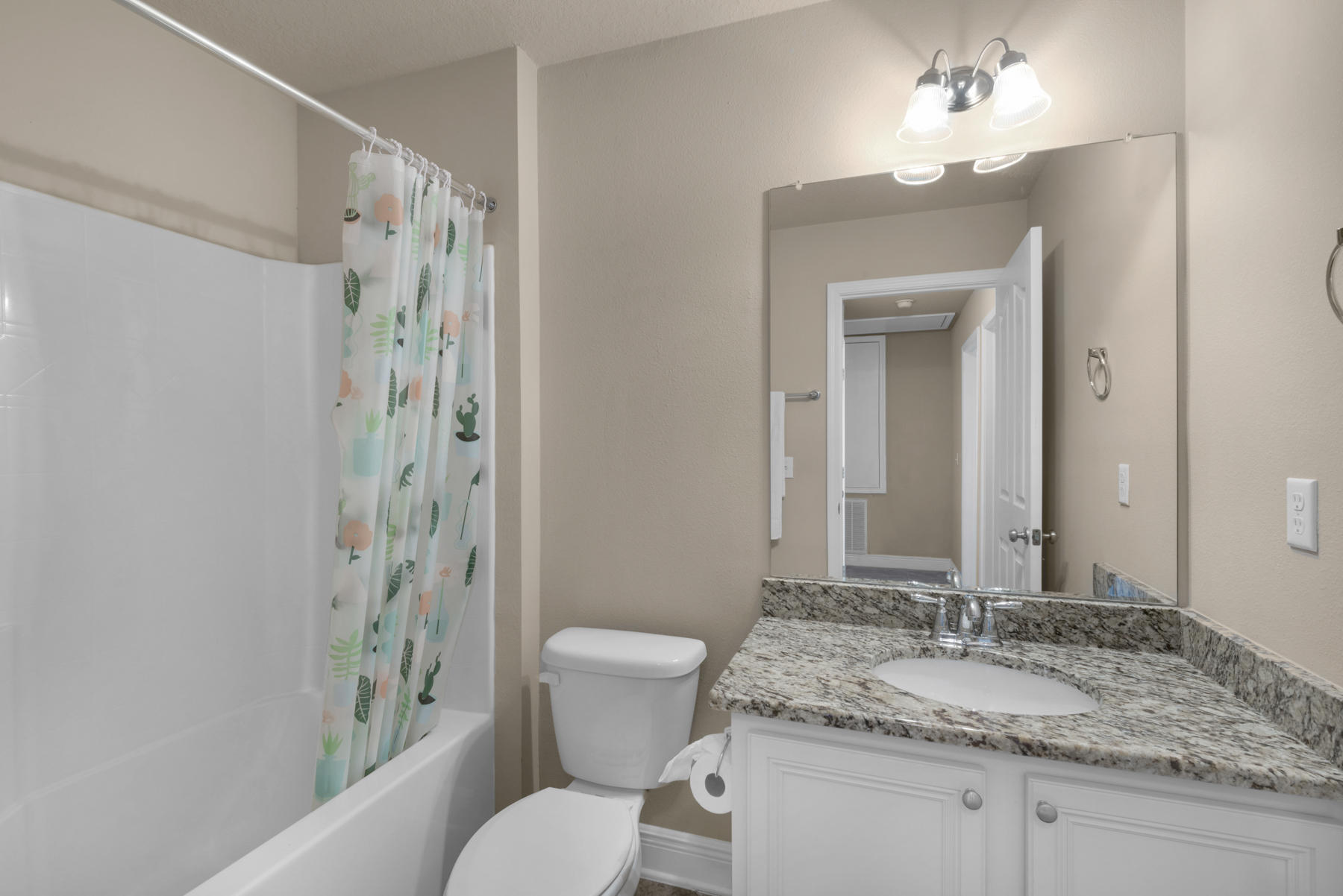 RESERVE POINTE - Residential