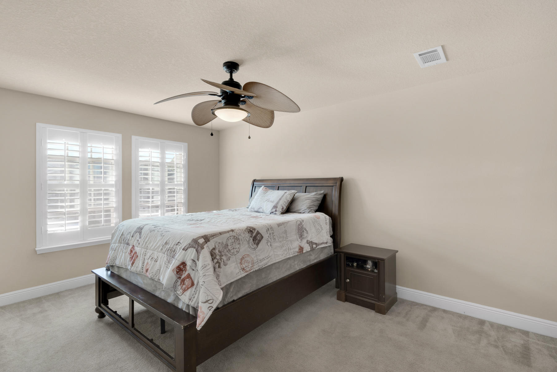 RESERVE POINTE - Residential