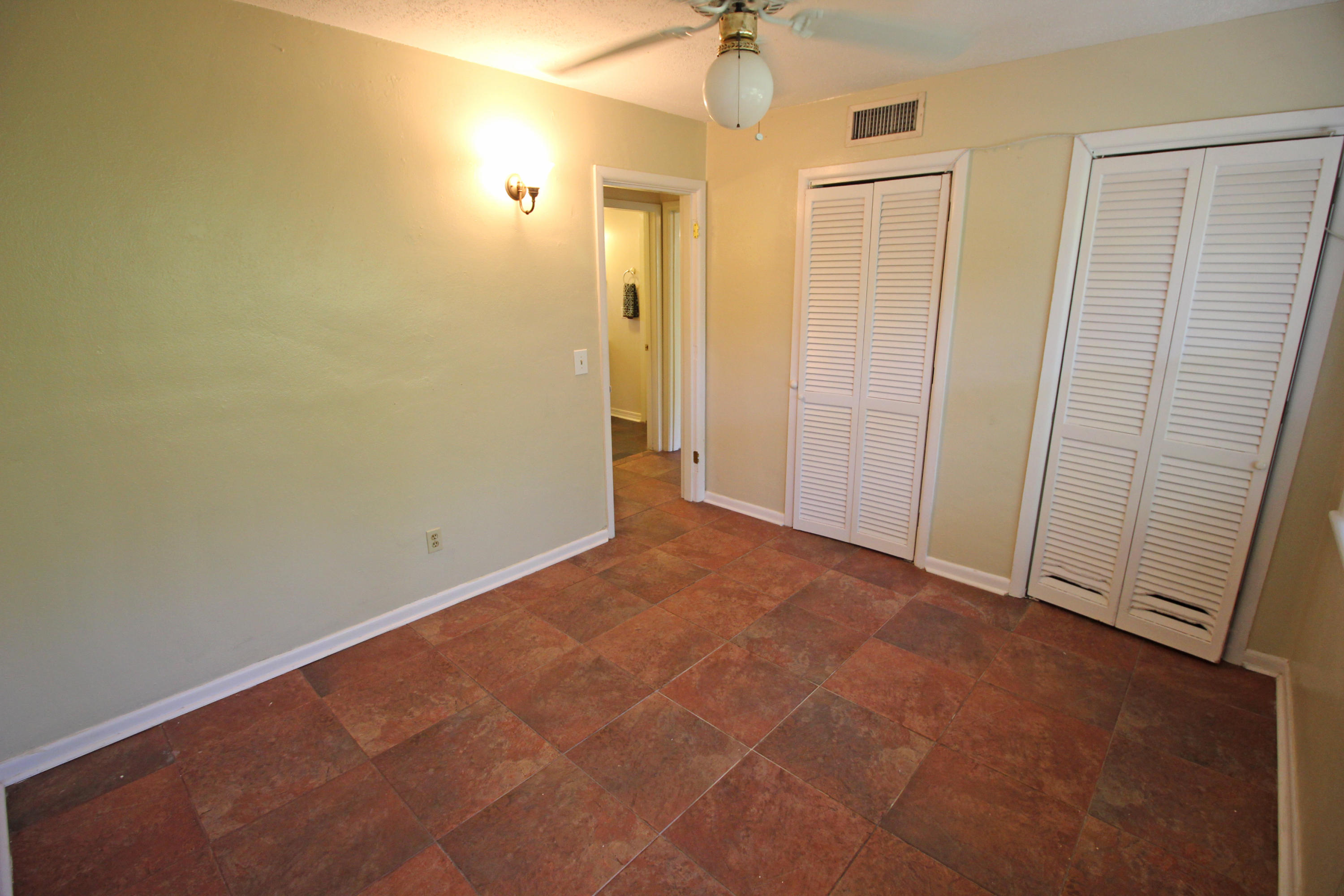 VILLA RUSS PARK - Residential