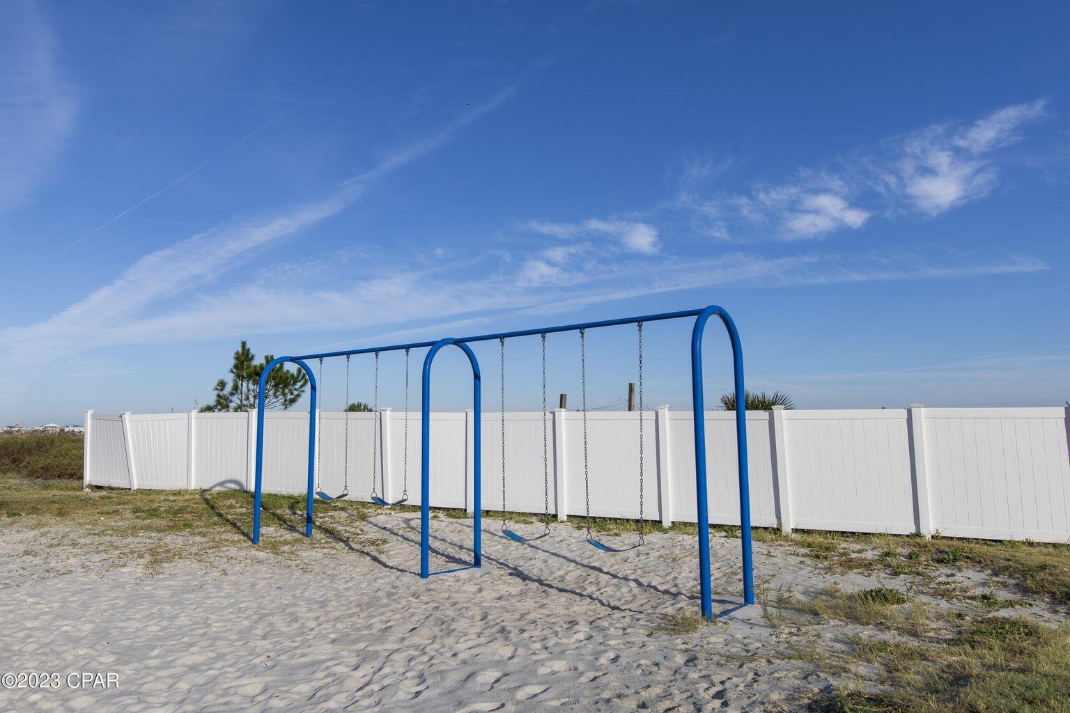 PINNACLE PORT - Residential