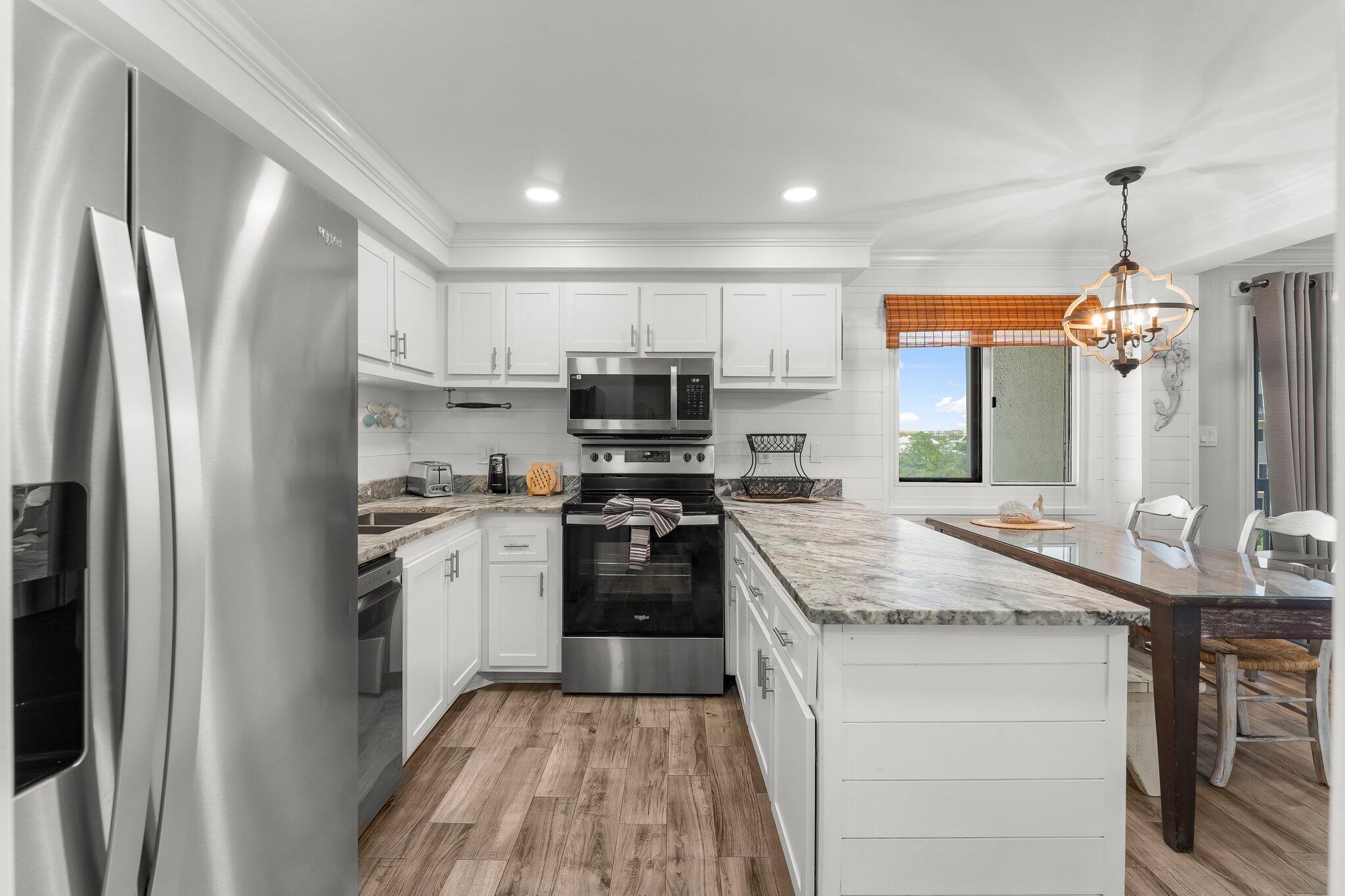 PINNACLE PORT - Residential