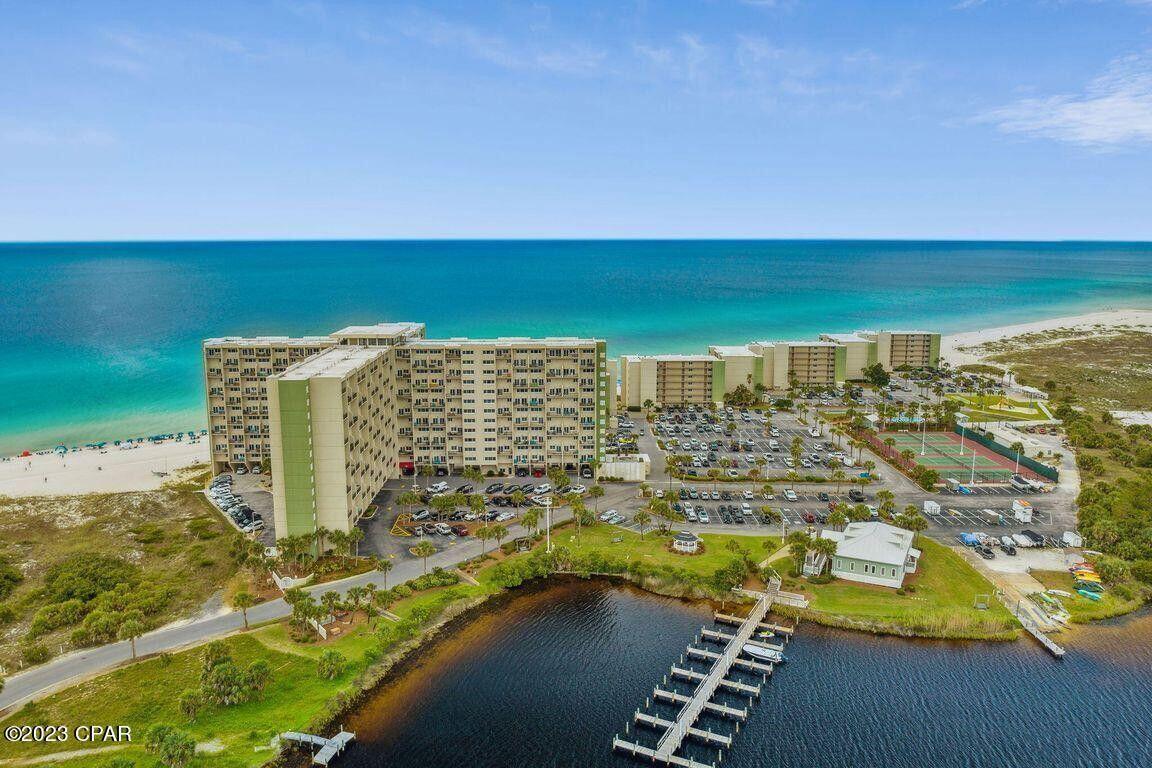 PINNACLE PORT - Residential