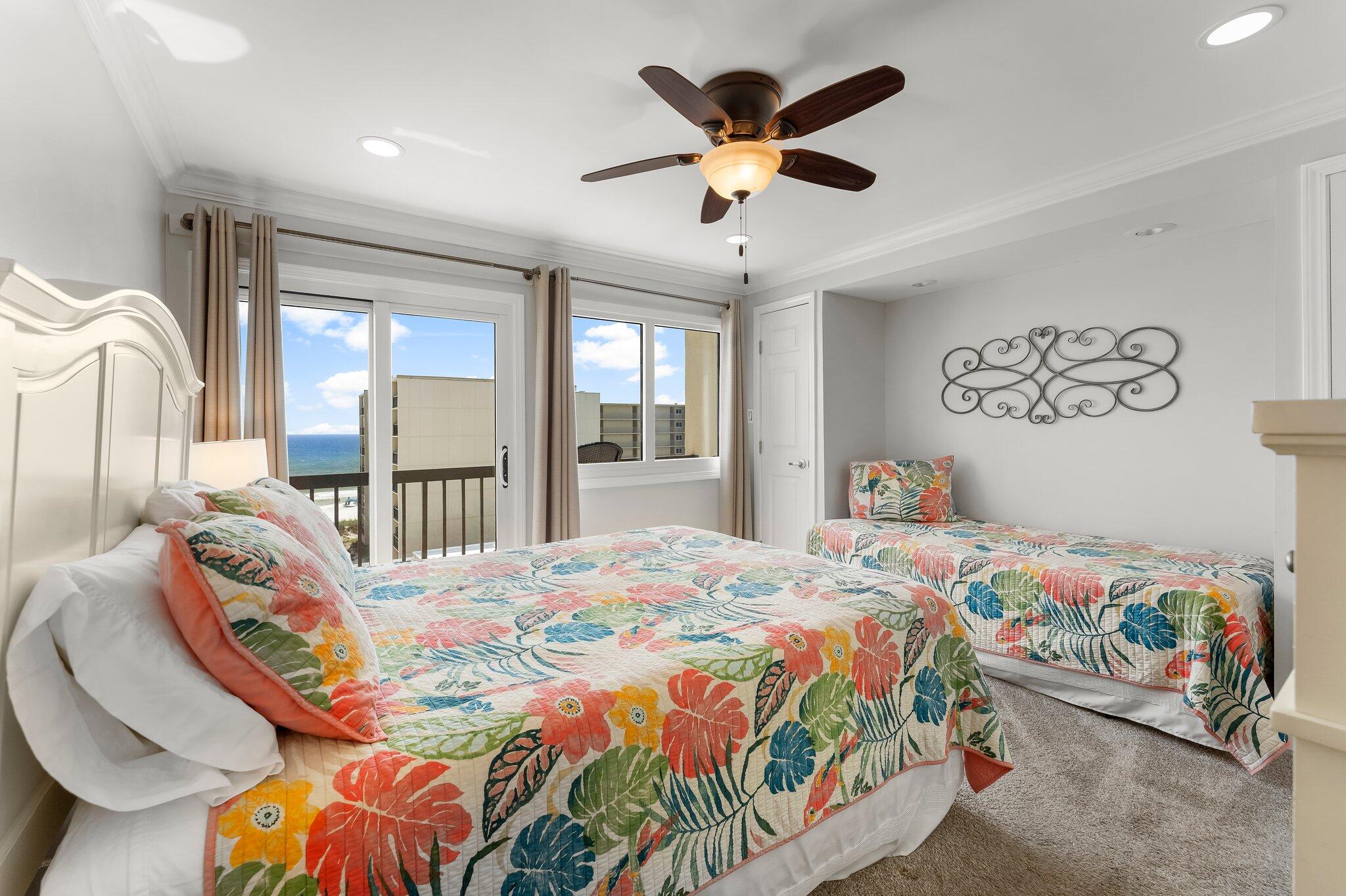 PINNACLE PORT - Residential