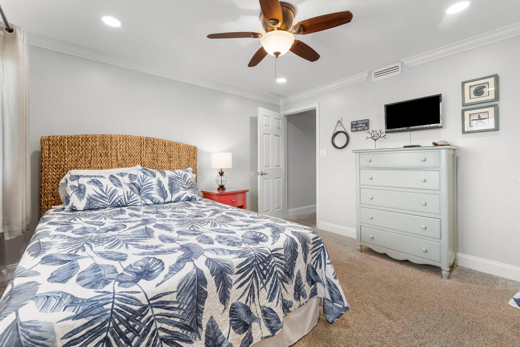 PINNACLE PORT - Residential