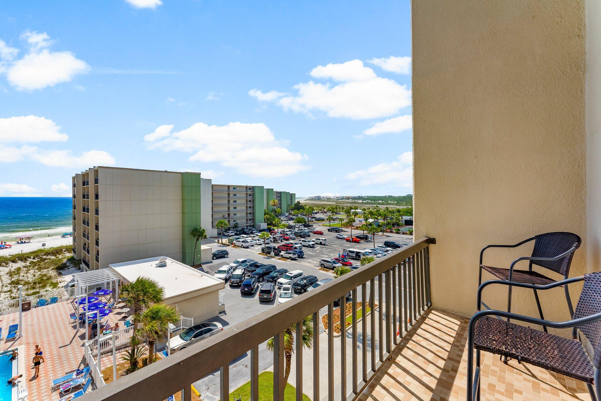 PINNACLE PORT - Residential