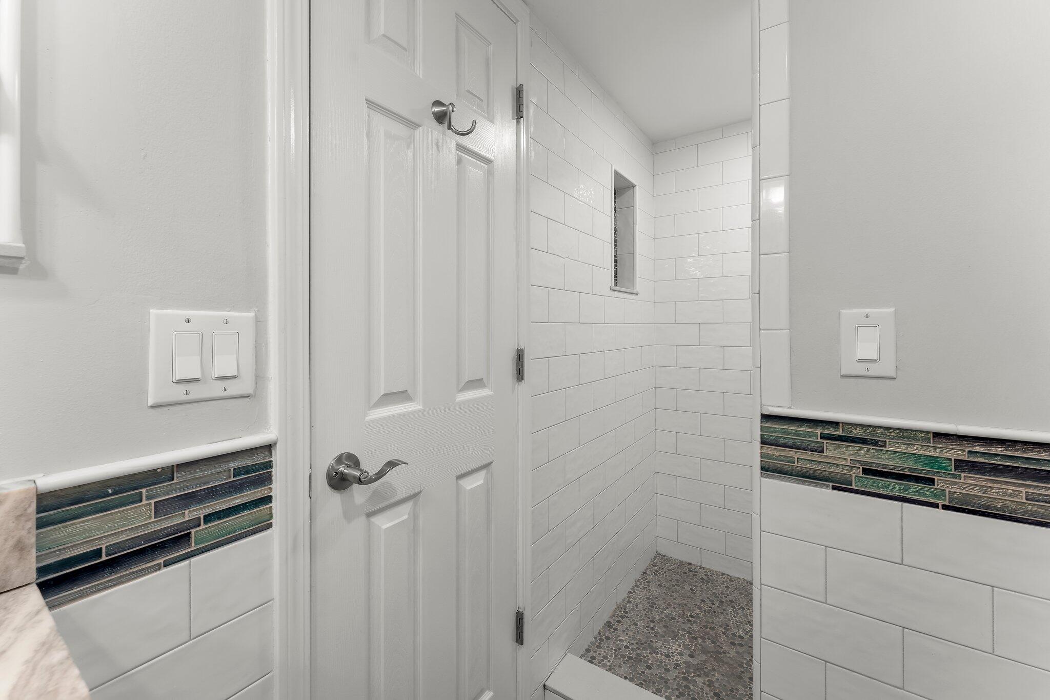 PINNACLE PORT - Residential