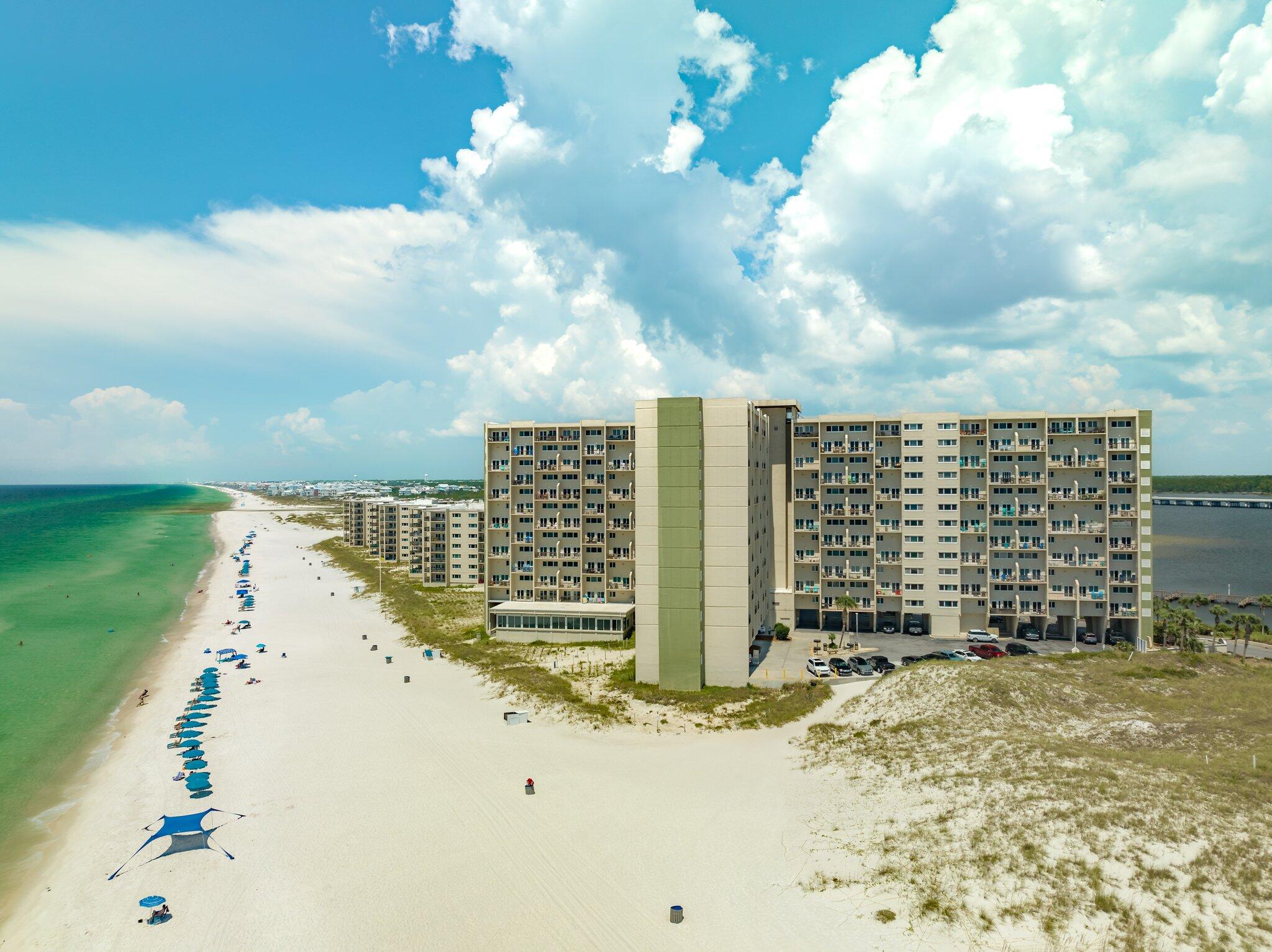 PINNACLE PORT - Residential