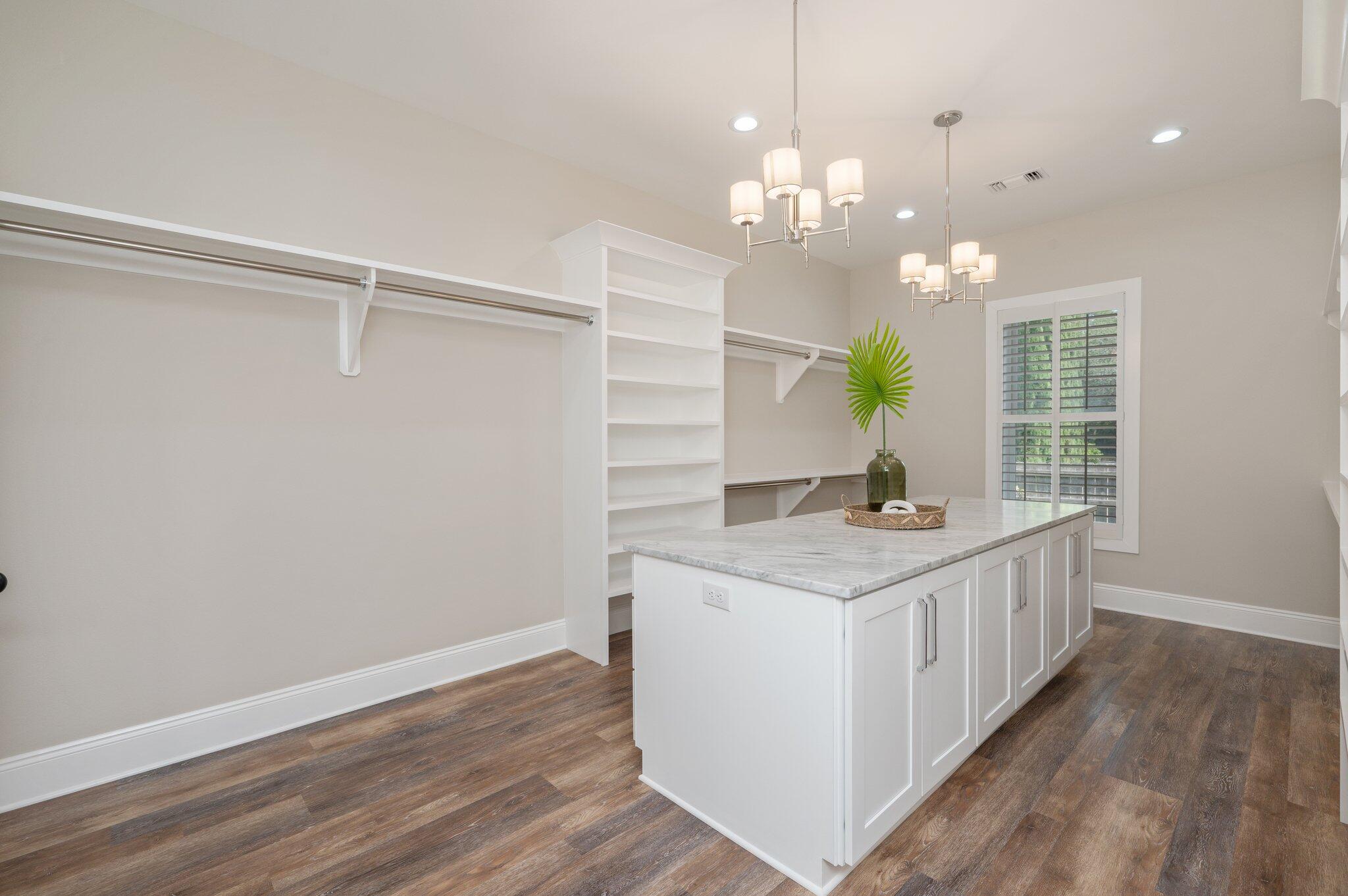 PLANTATION OAKS S/D - Residential