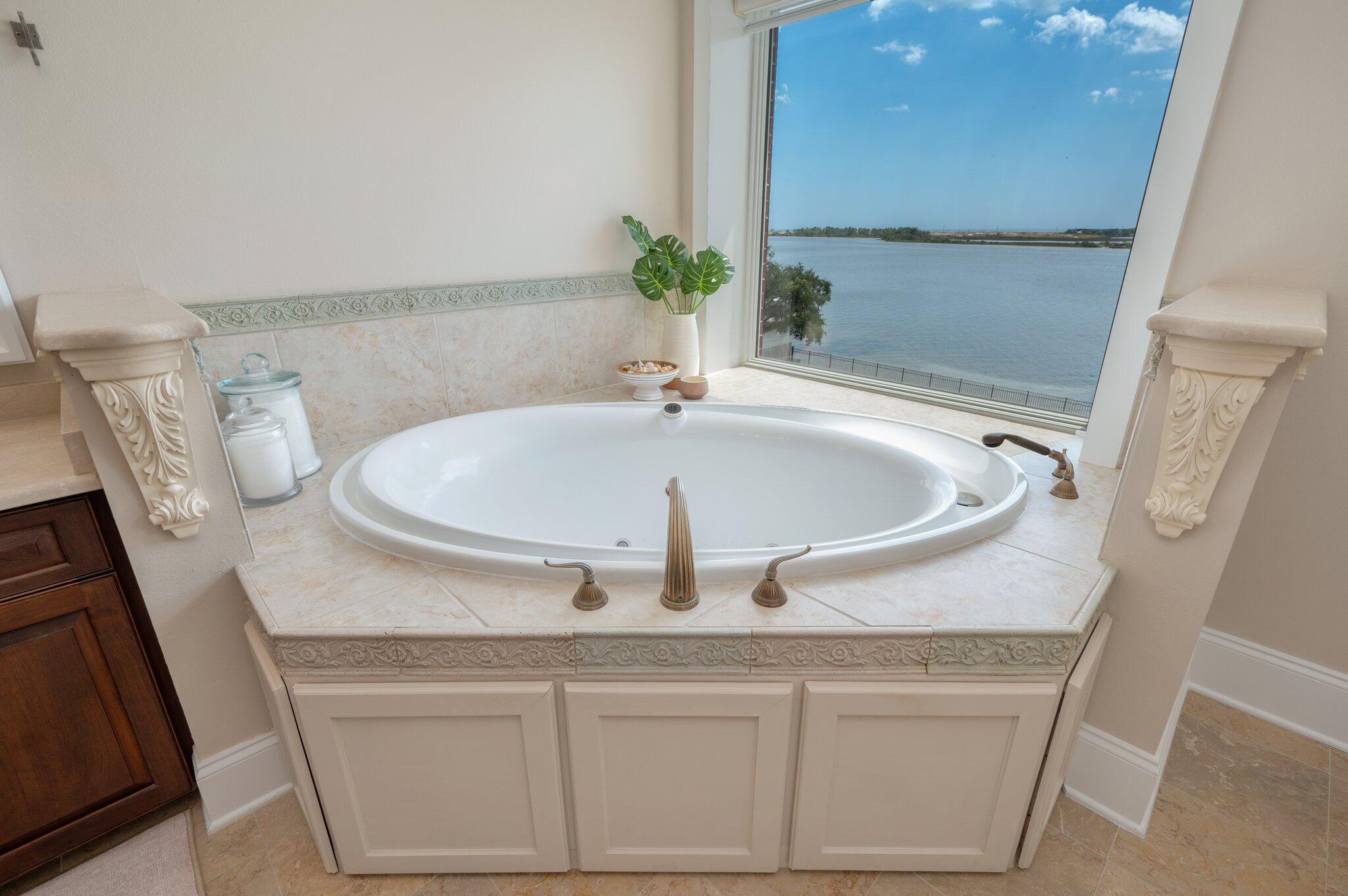 PLANTATION OAKS S/D - Residential