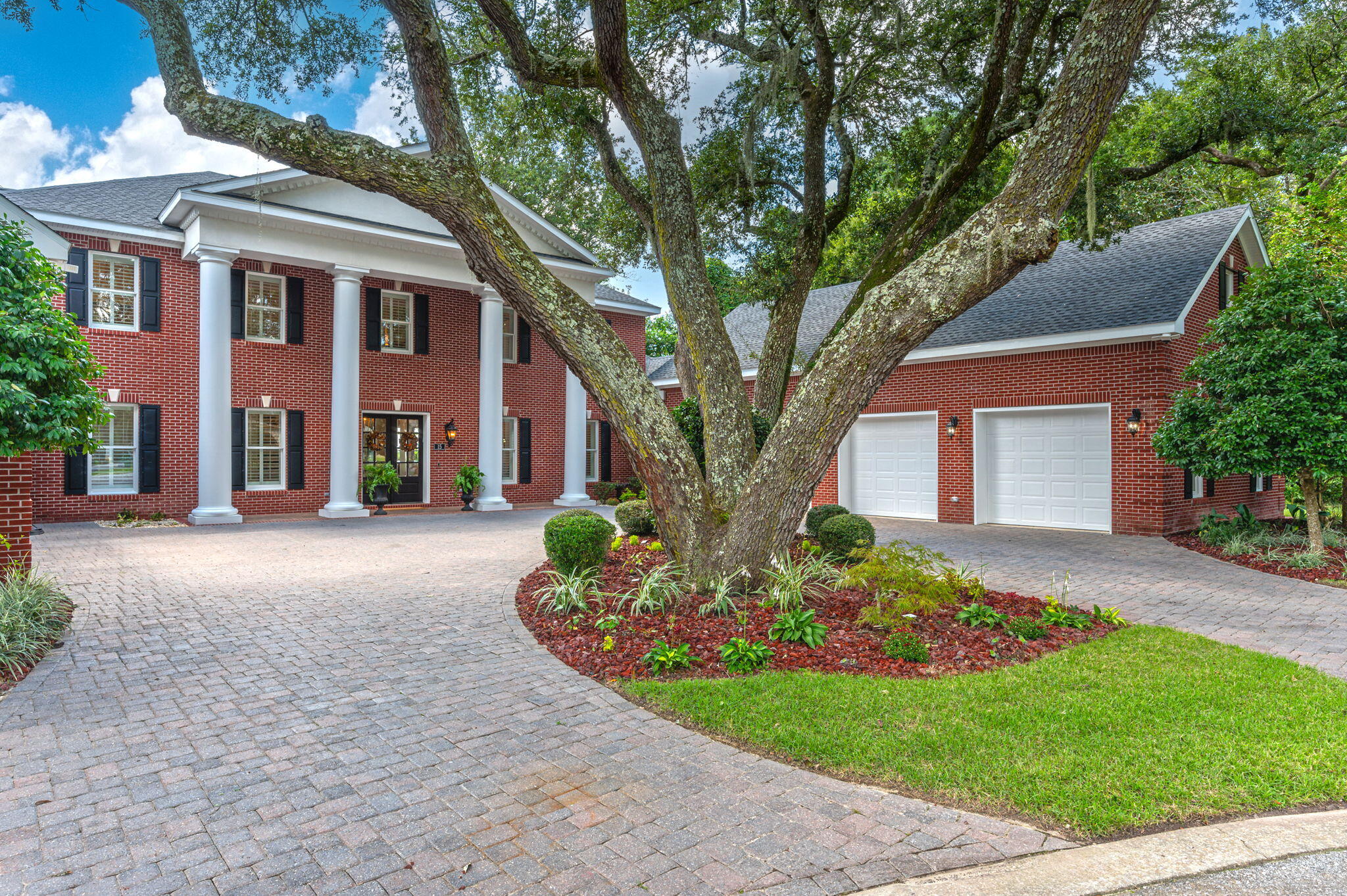 PLANTATION OAKS S/D - Residential
