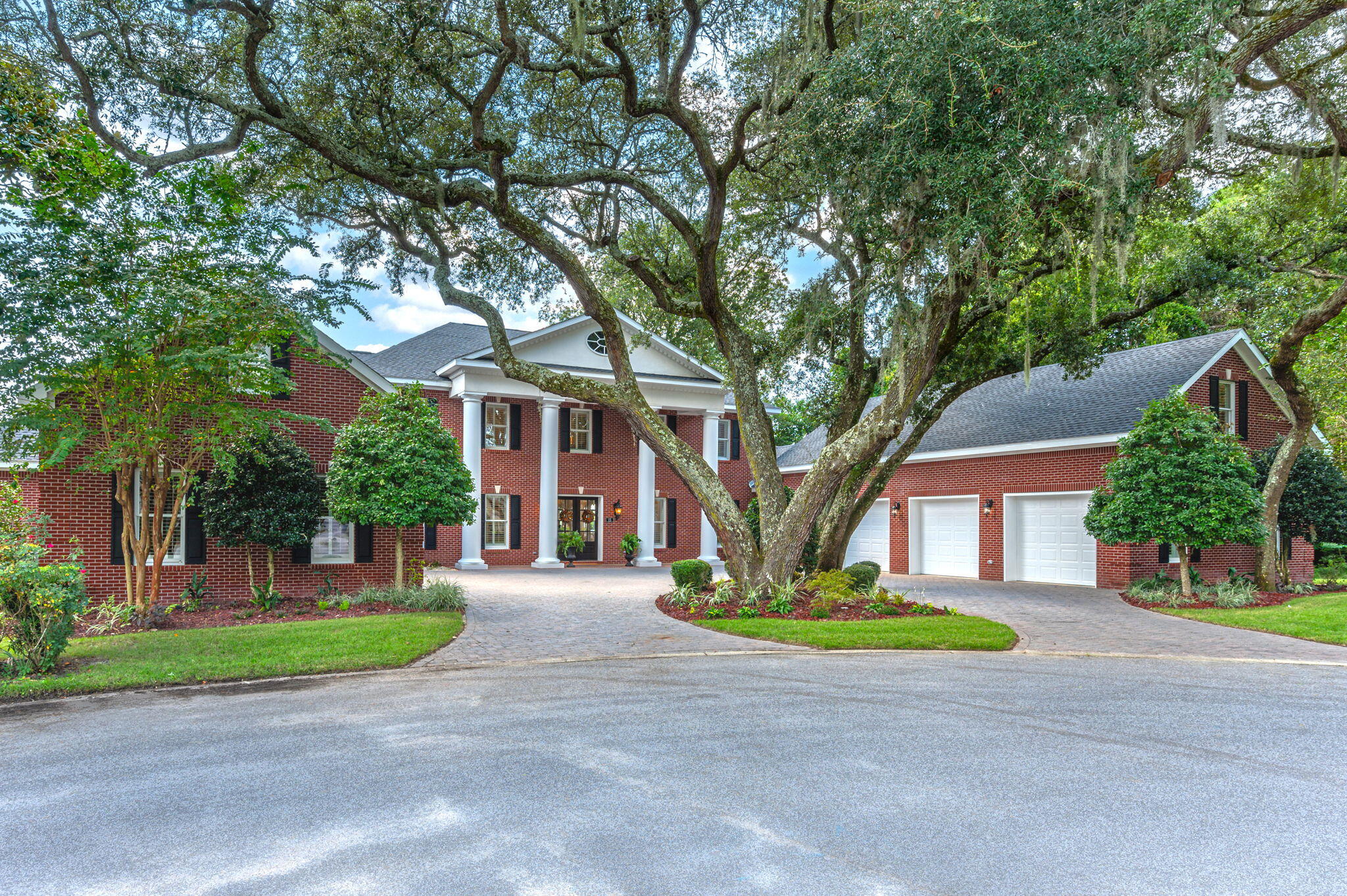 PLANTATION OAKS S/D - Residential