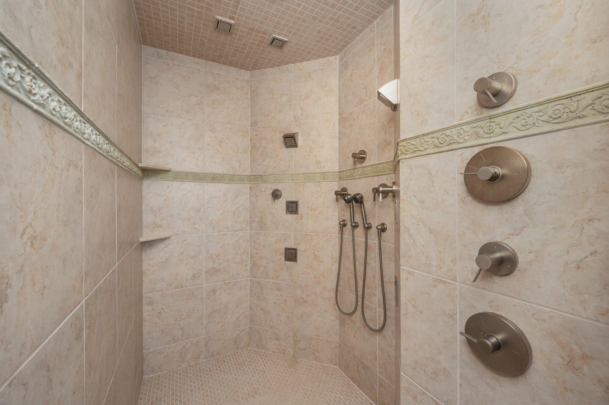 PLANTATION OAKS S/D - Residential