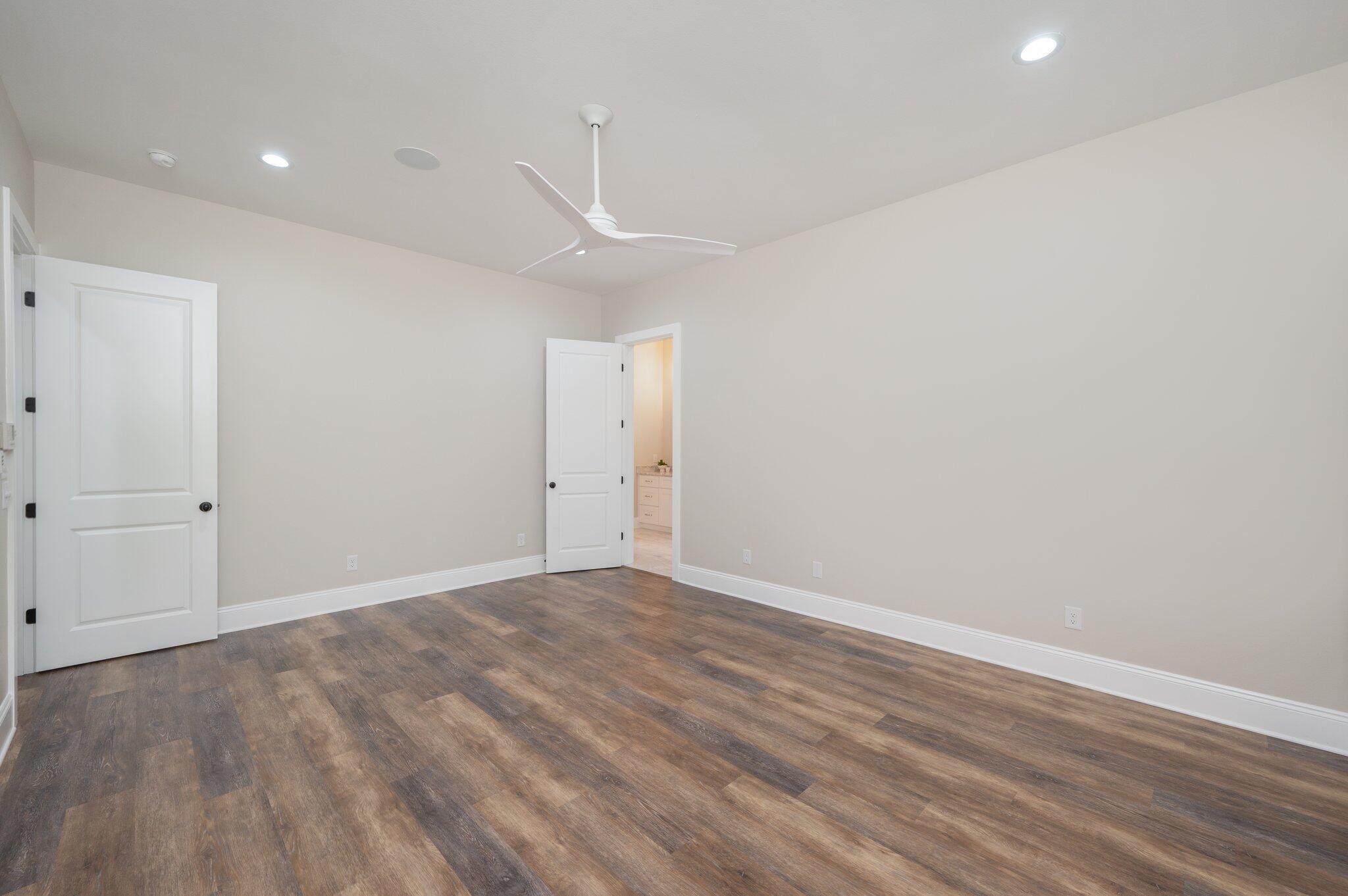 PLANTATION OAKS S/D - Residential