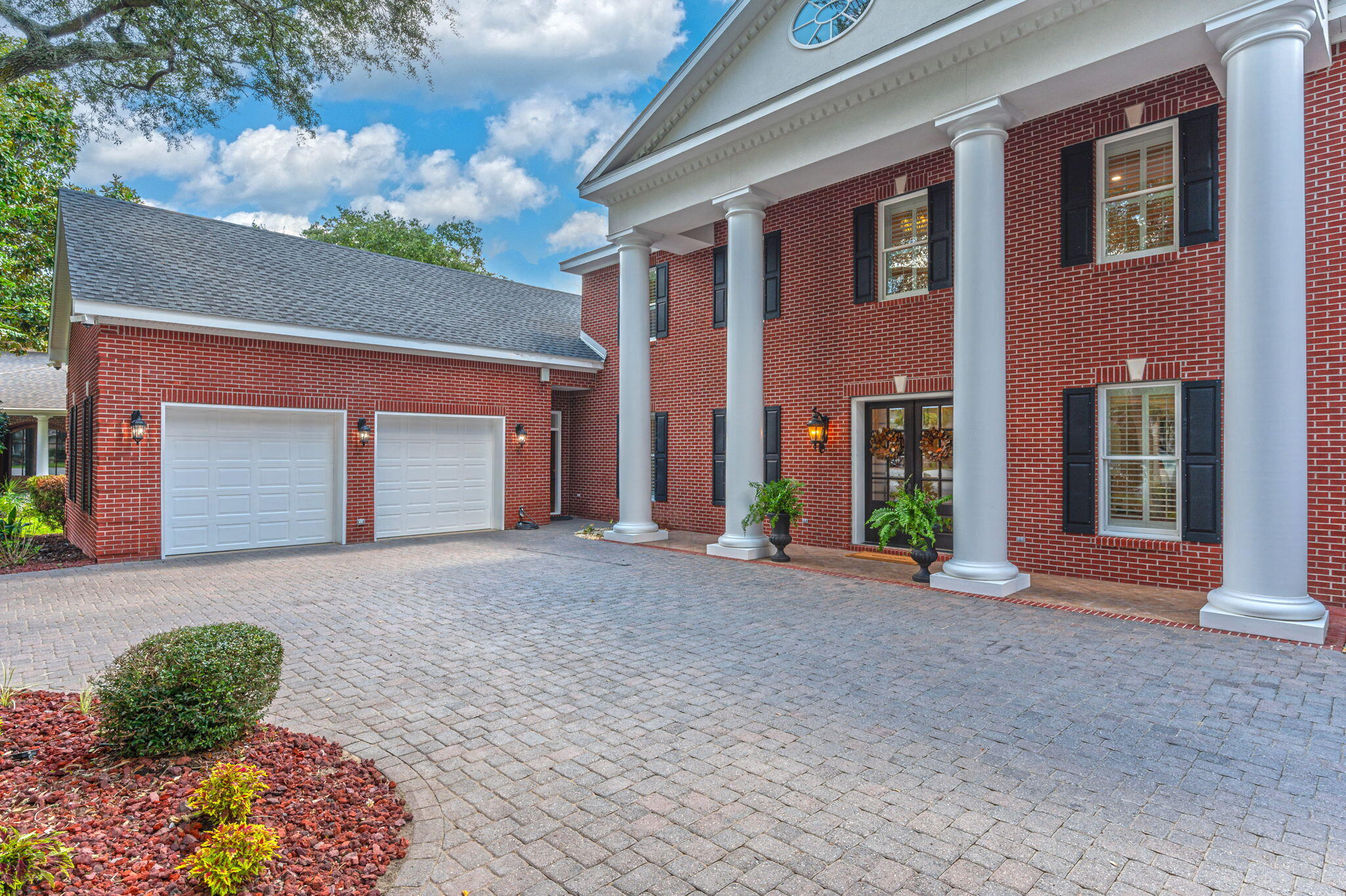 PLANTATION OAKS S/D - Residential