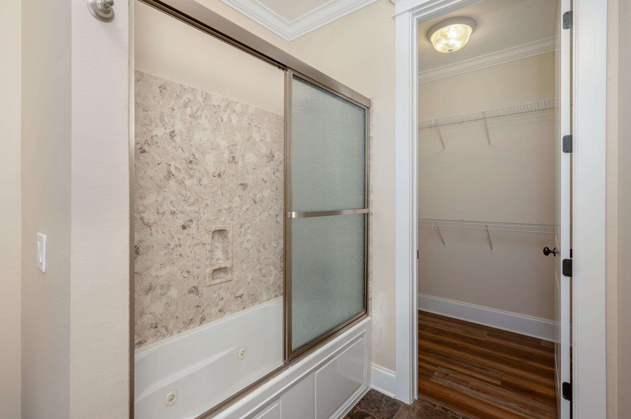 PLANTATION OAKS S/D - Residential