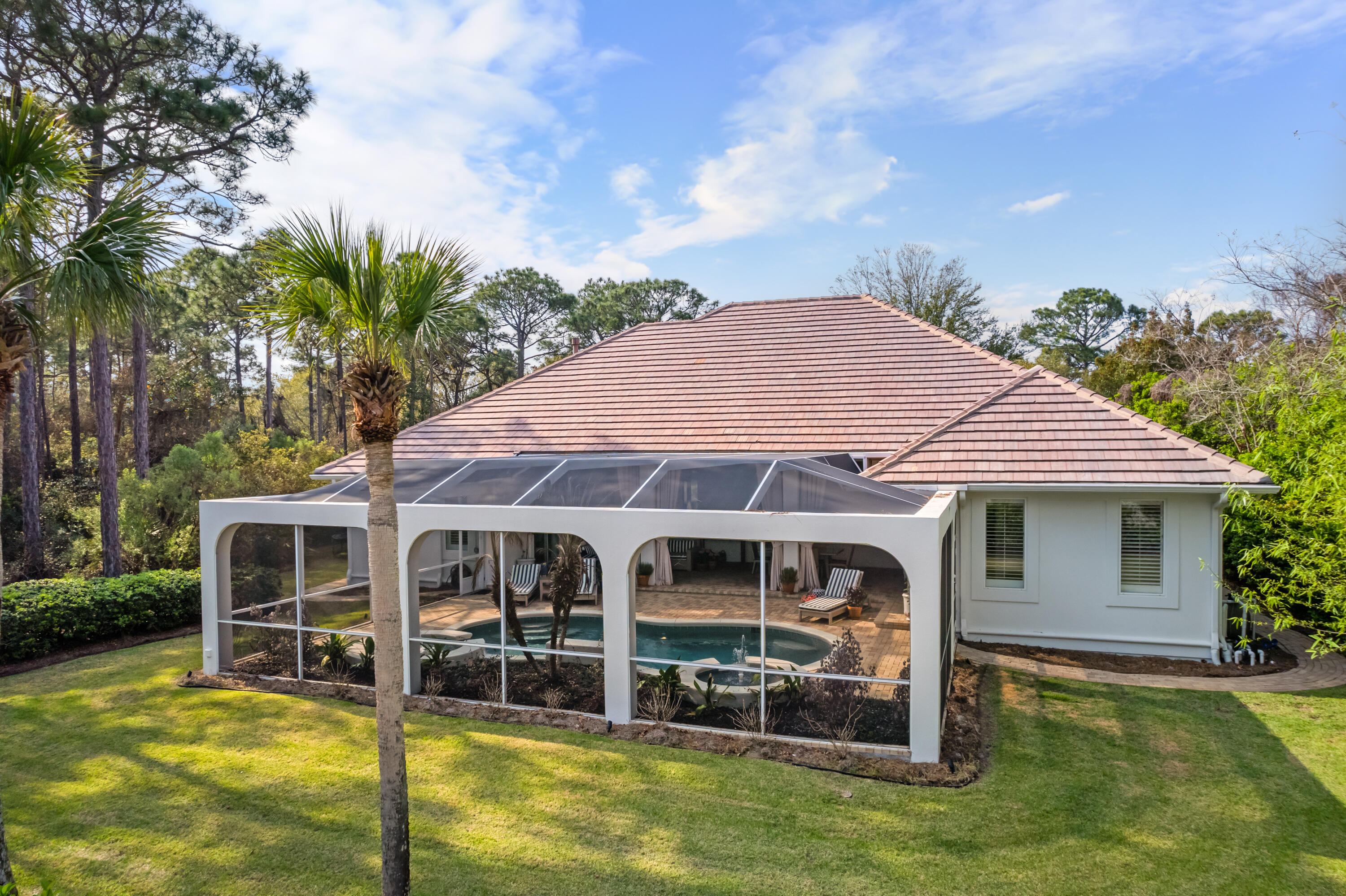 REGATTA BAY - Residential