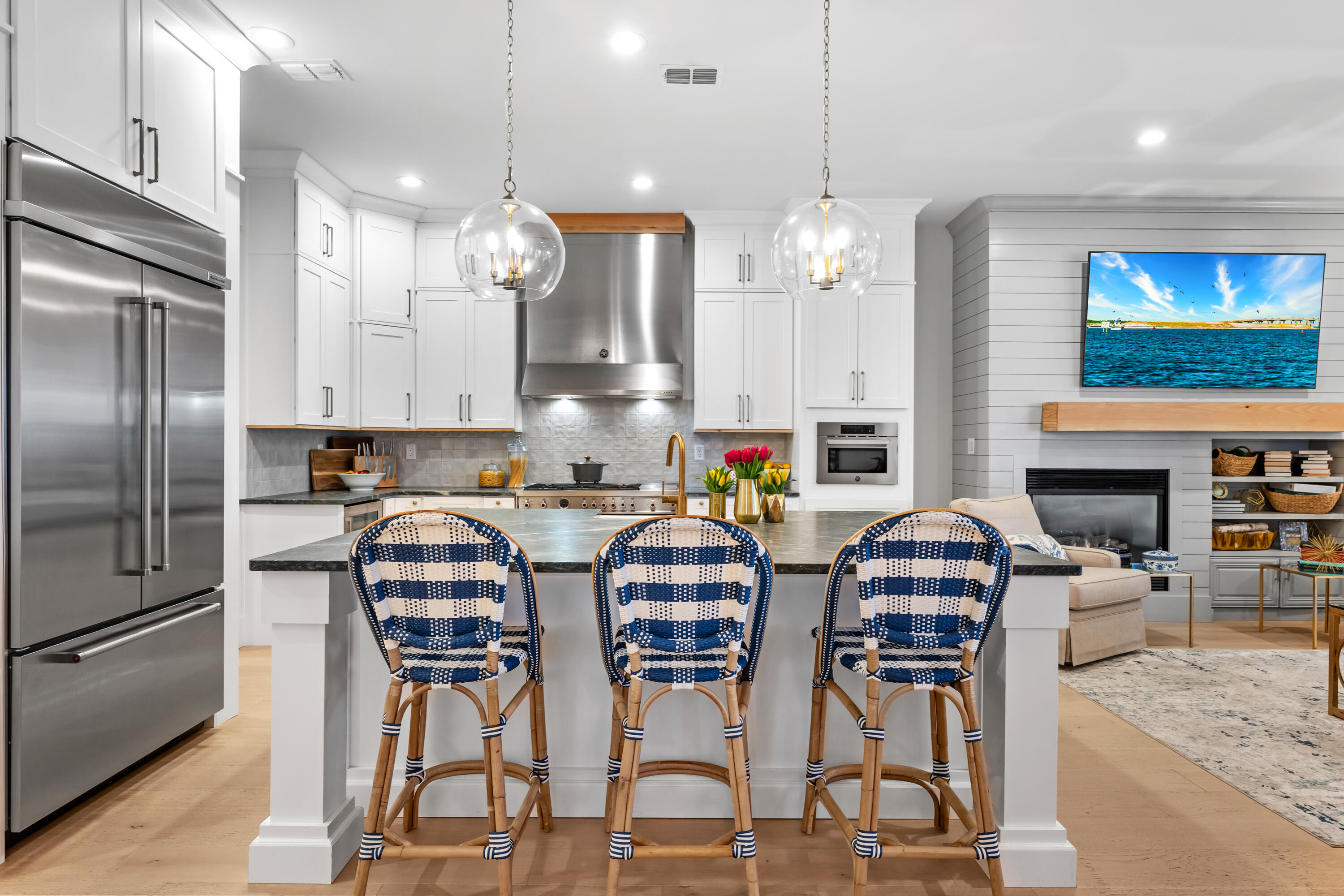 REGATTA BAY - Residential