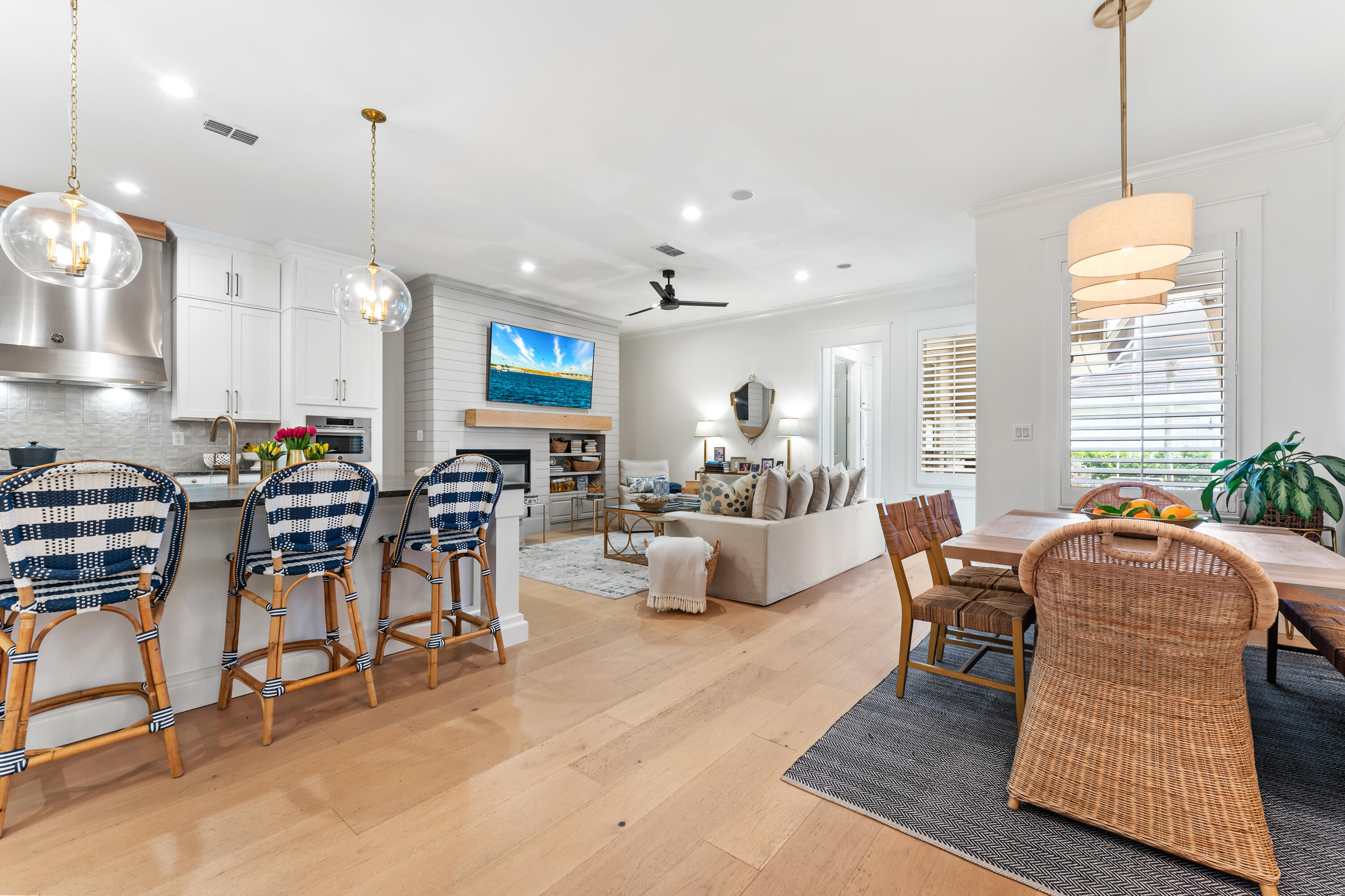 REGATTA BAY - Residential